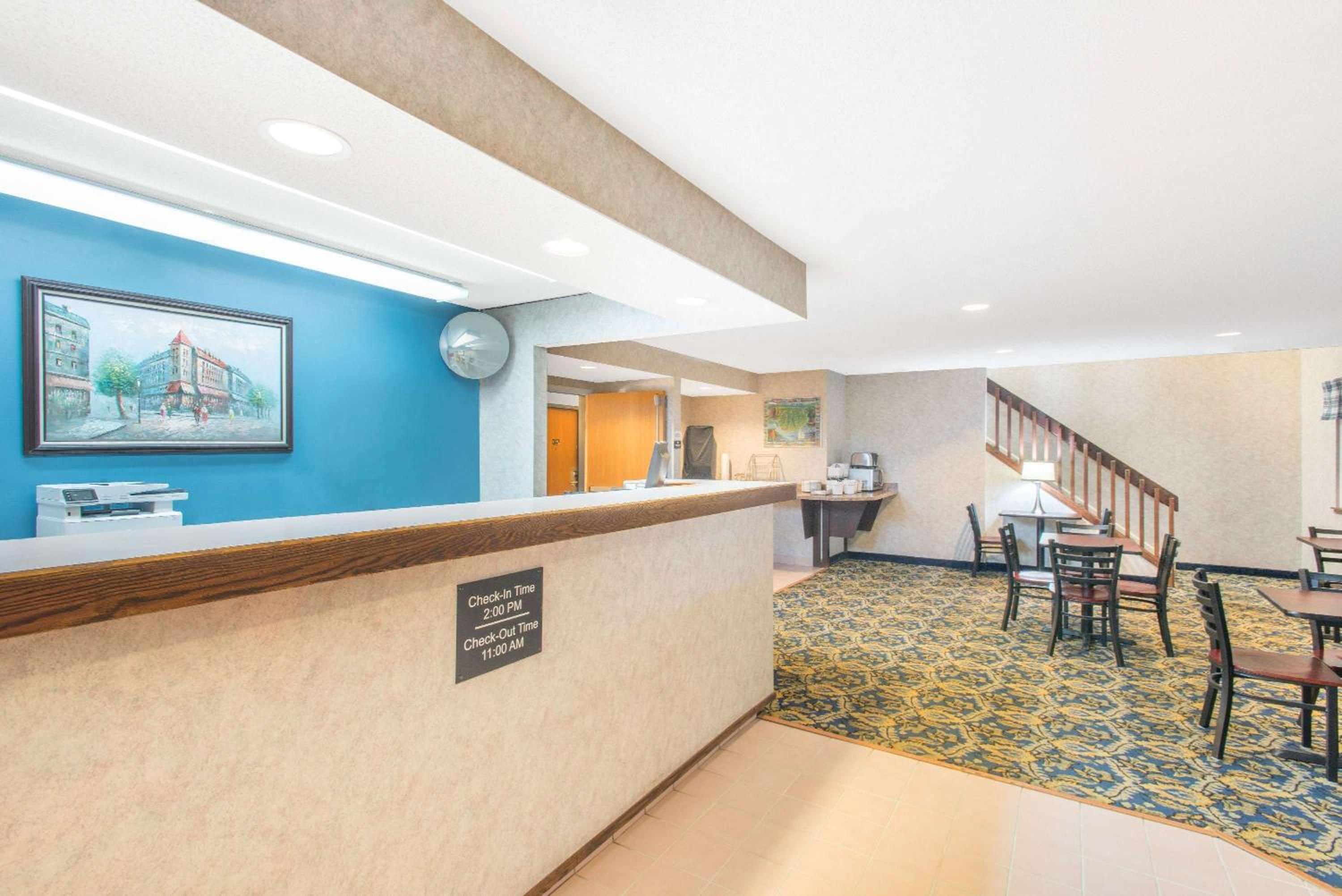 Rodeway Inn view 3