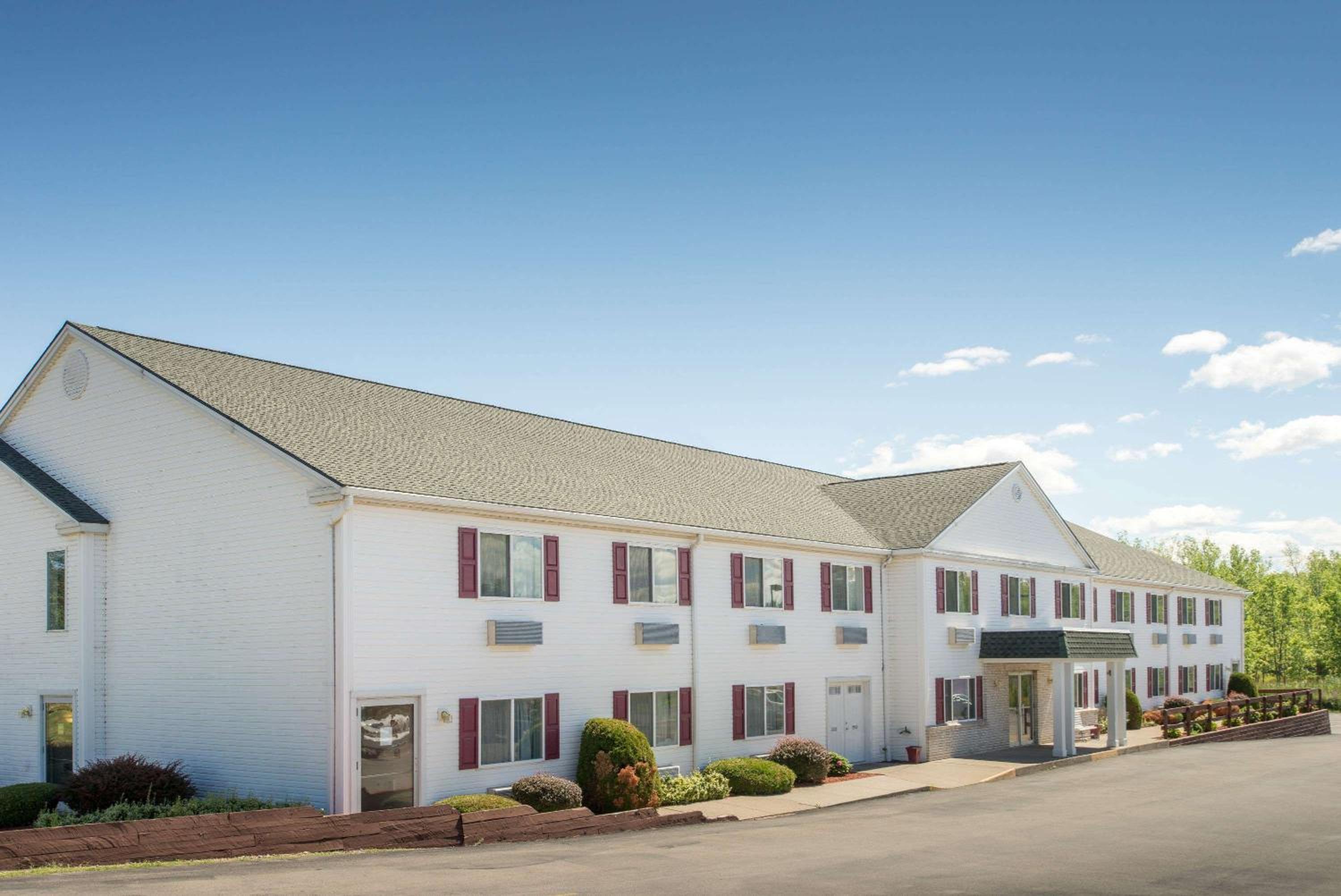 Rodeway Inn view 2
