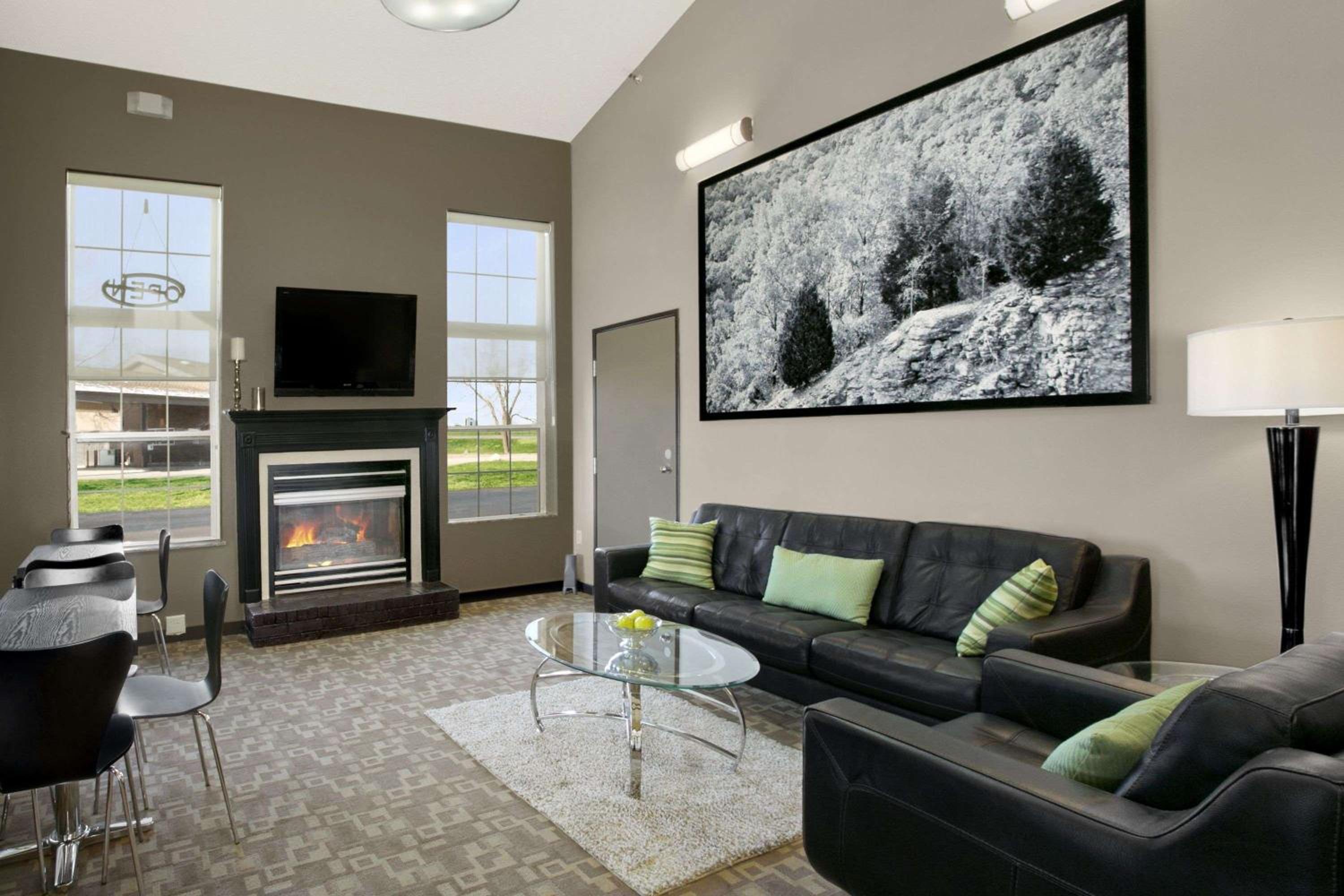 Super 8 by Wyndham Stafford/Springfield Area view 5