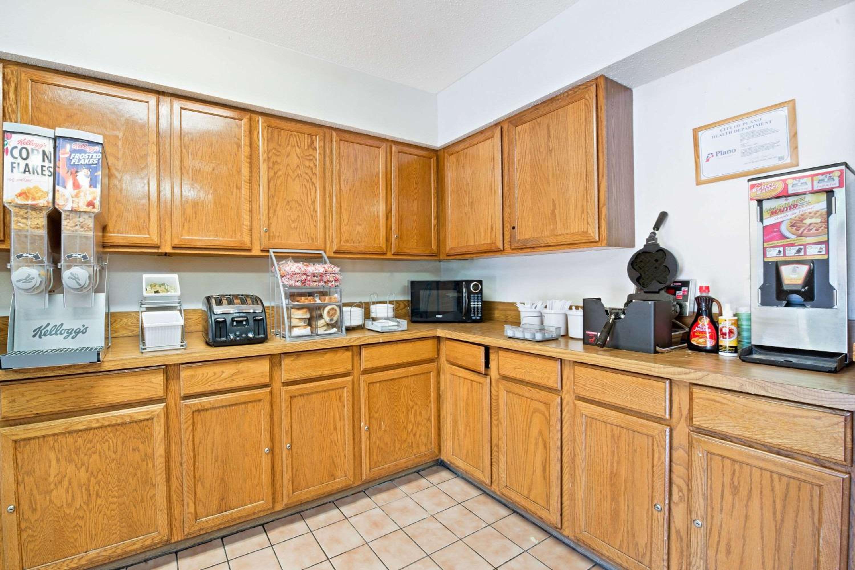 Super 8 by Wyndham Plano/Dallas Area, Foto 8