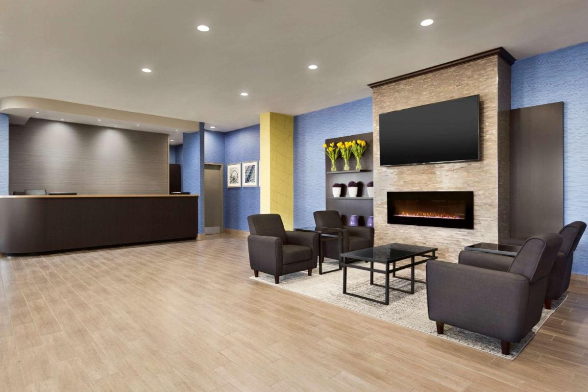 hotel reception