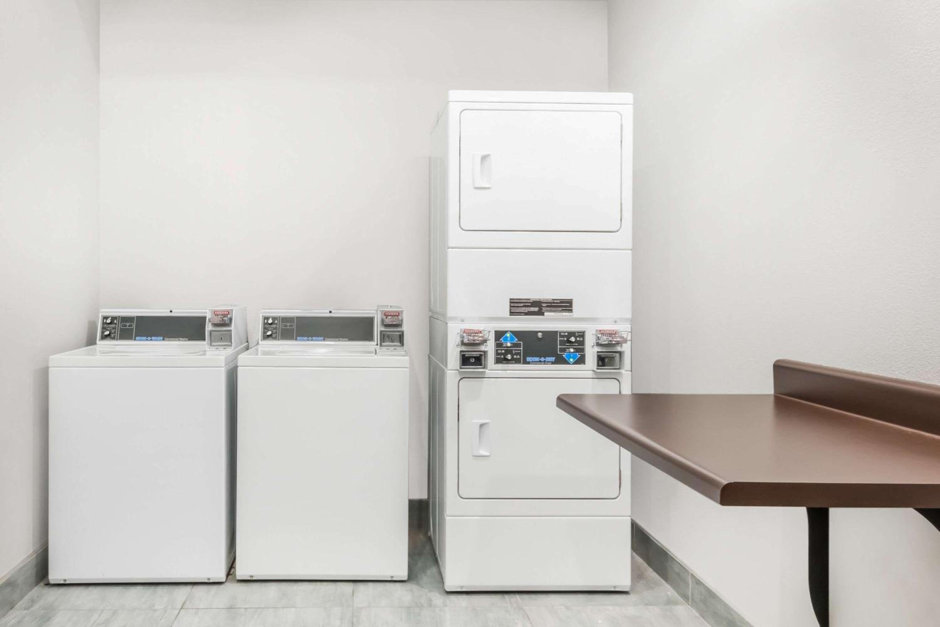 Hawthorn Extended Stay by Wyndham Midland