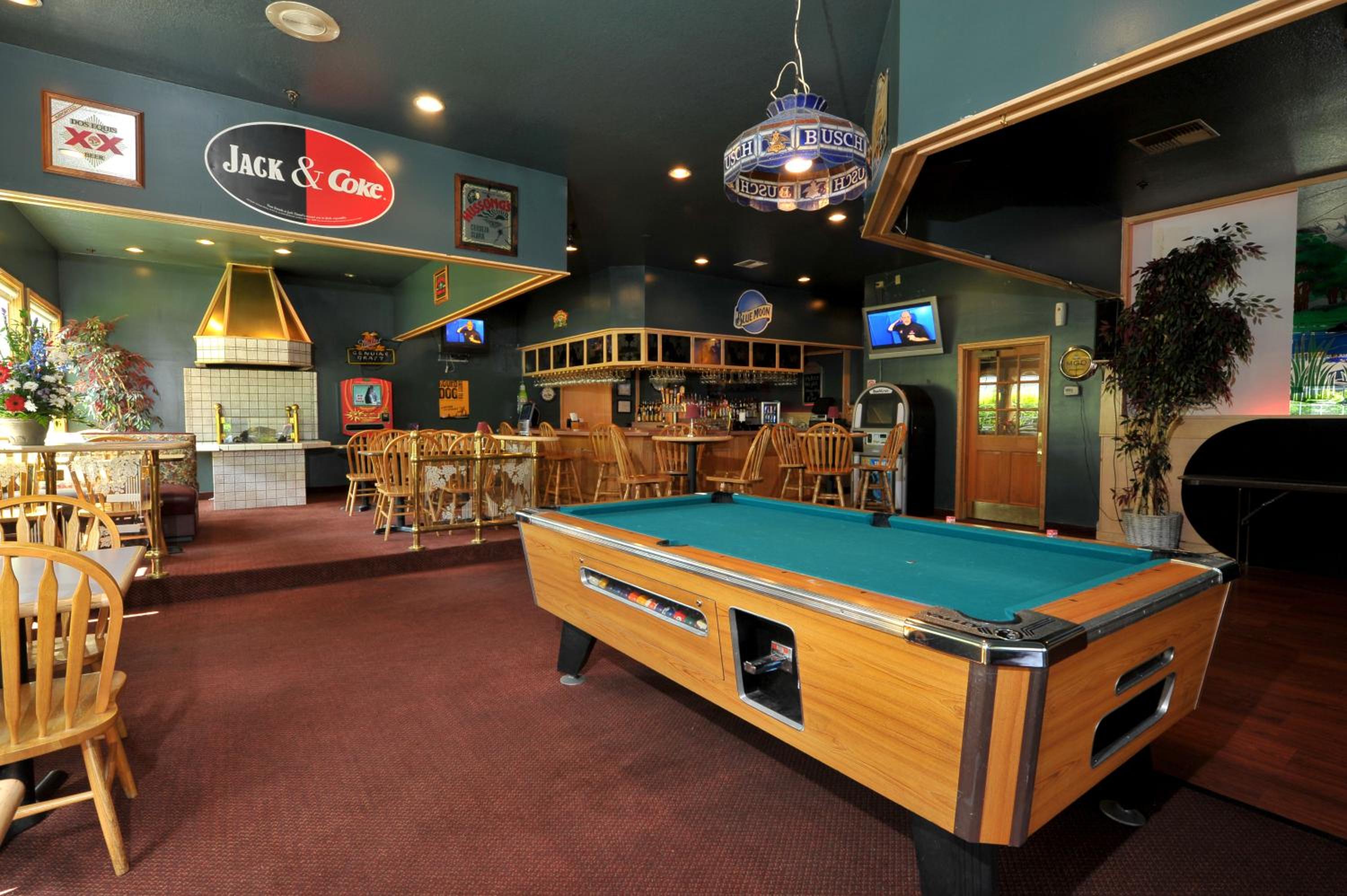 Shilo Inn Suites Hotel - Nampa Suites - Property Image 4