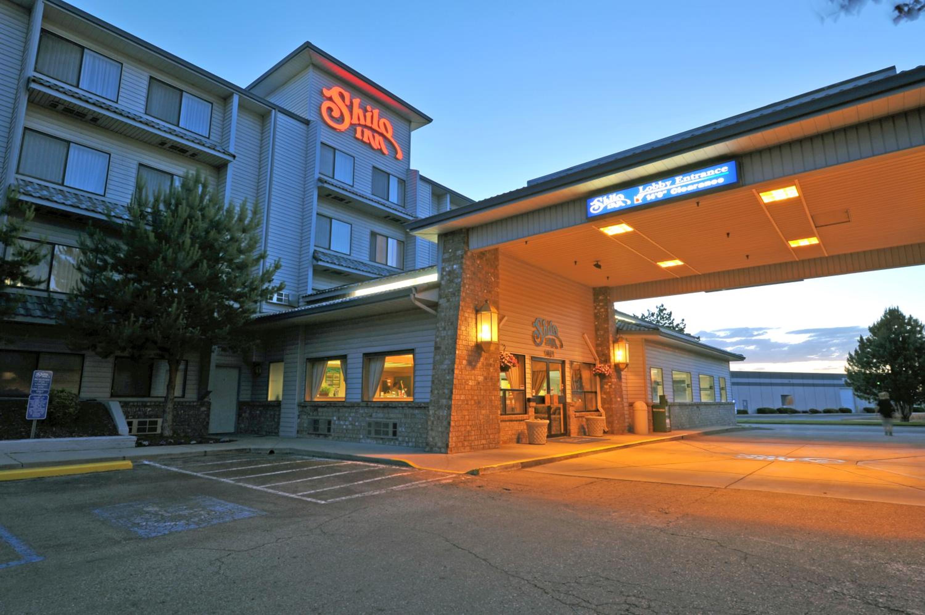 Hotel Shilo Inn Suites Hotel - Nampa Suites