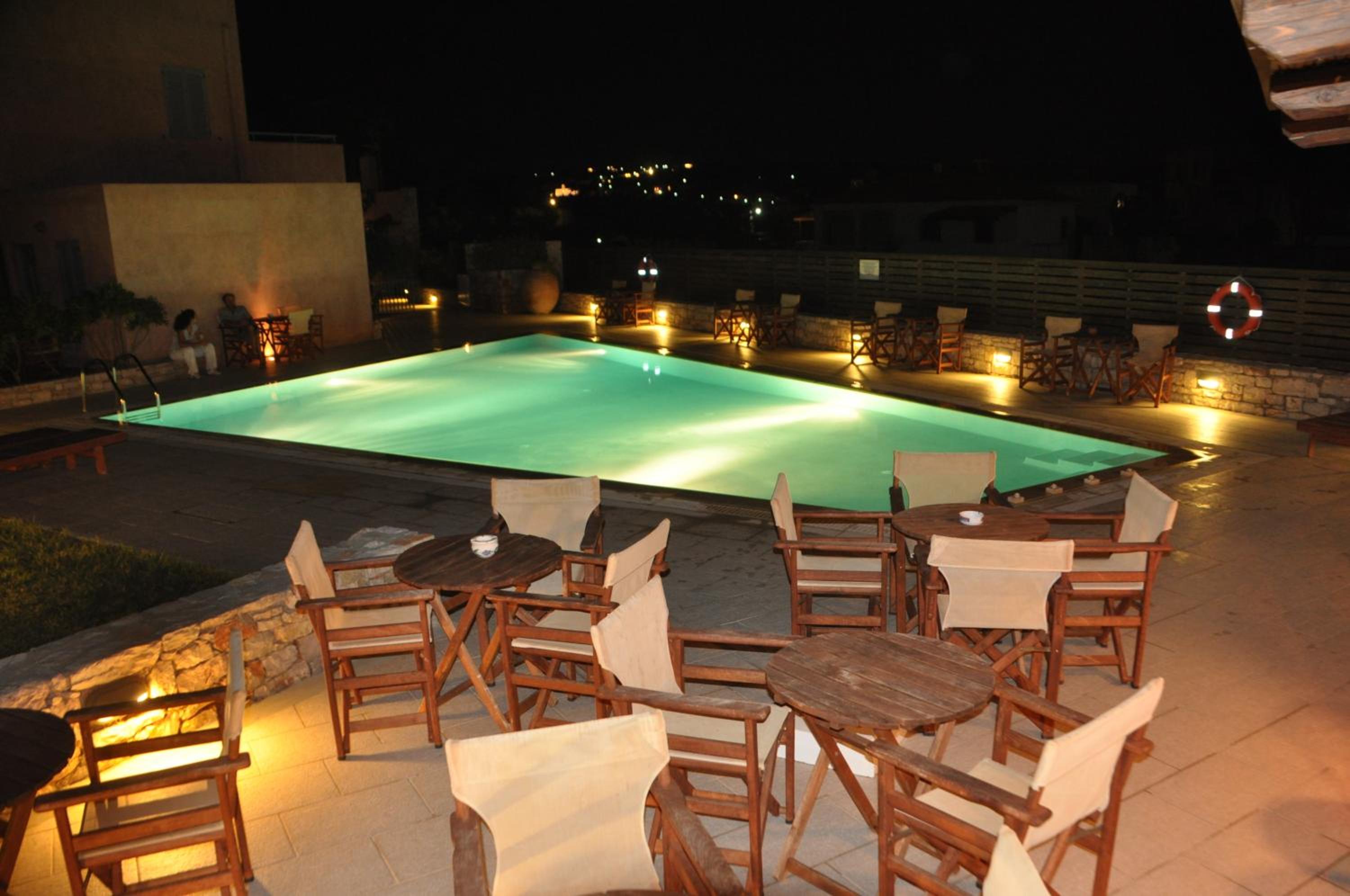 outdoor BBQ area