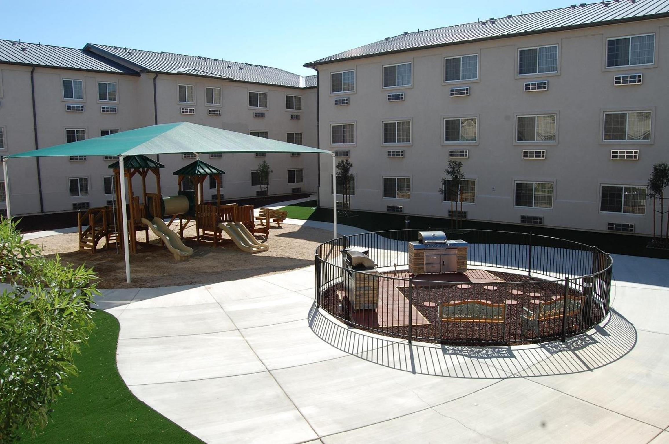 Landmark Inn Fort Irwin