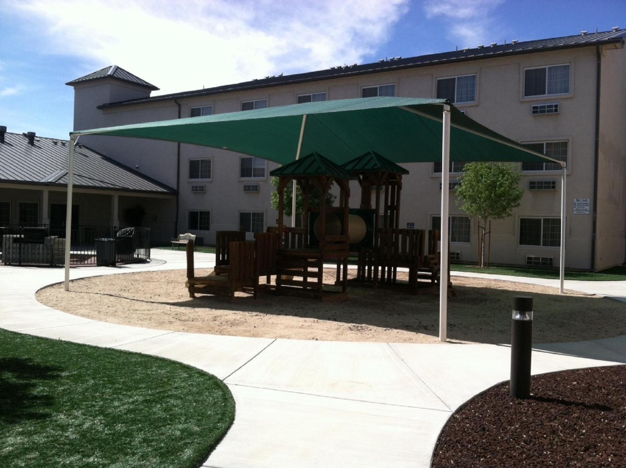 Landmark Inn Fort Irwin