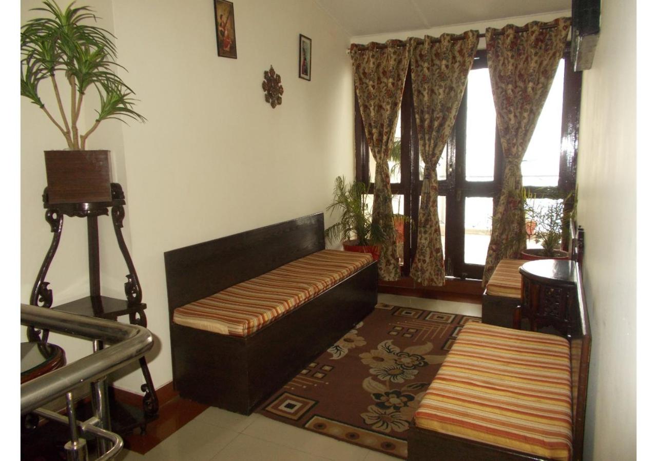Royal Stay near Mall road view 5