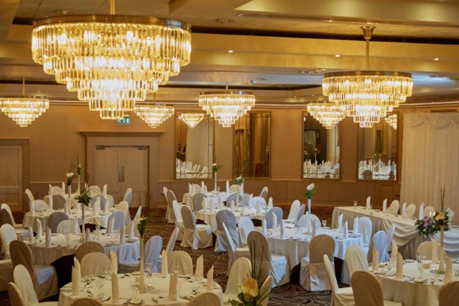 Waterford Vacations - Tower Hotel  Leisure Centre - Property Image 9
