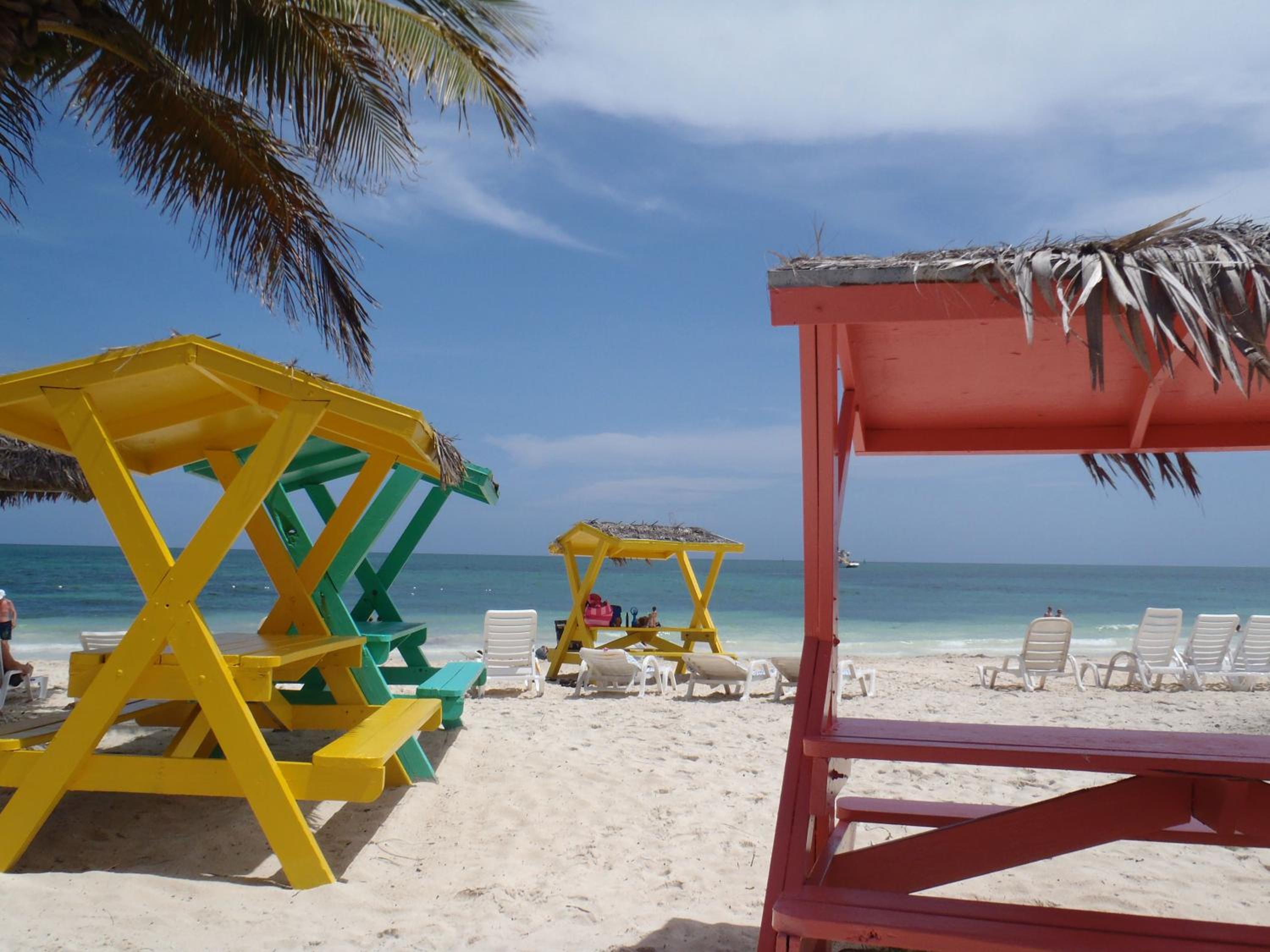 Grand Bahama Island - Freeport Vacations - The Marlin at Taino Beach Resort - Property Image 3