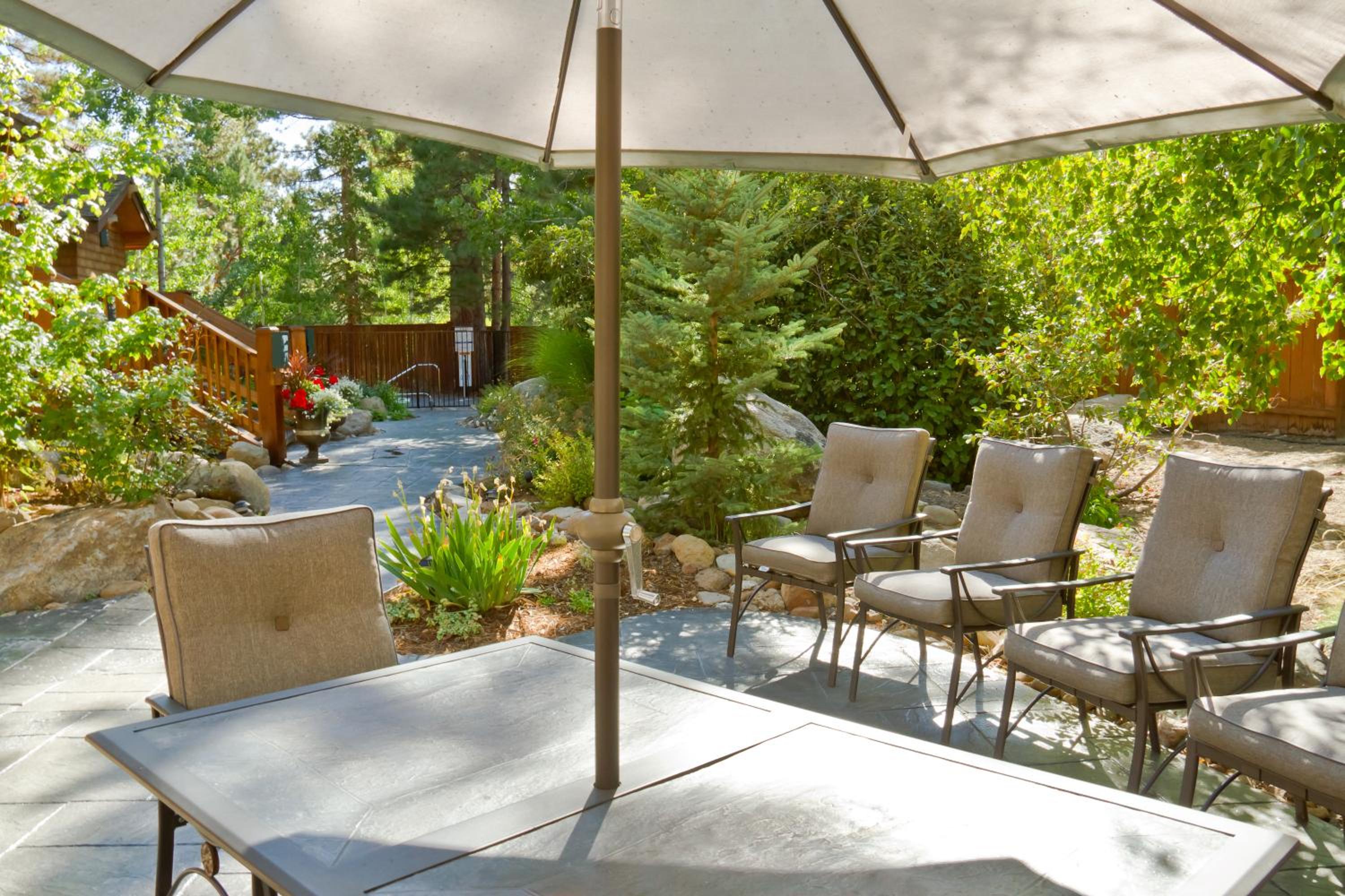 Lake Tahoe Vacations - North Lake Lodges Villas - Property Image 2