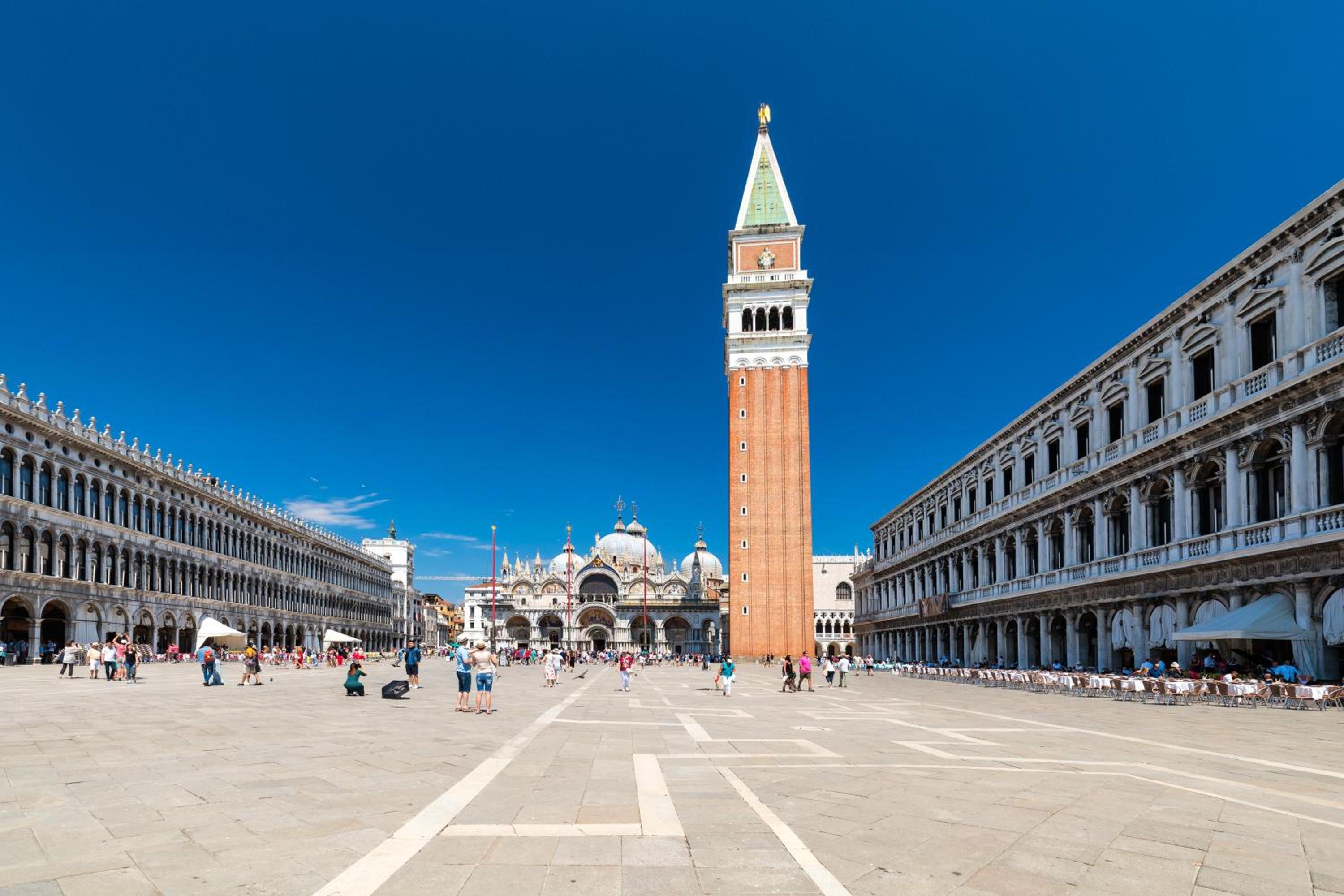 Lovely and Central Apartment for Two 10 min Walk from St Mark s Square Venice Heaven Apartments Collection