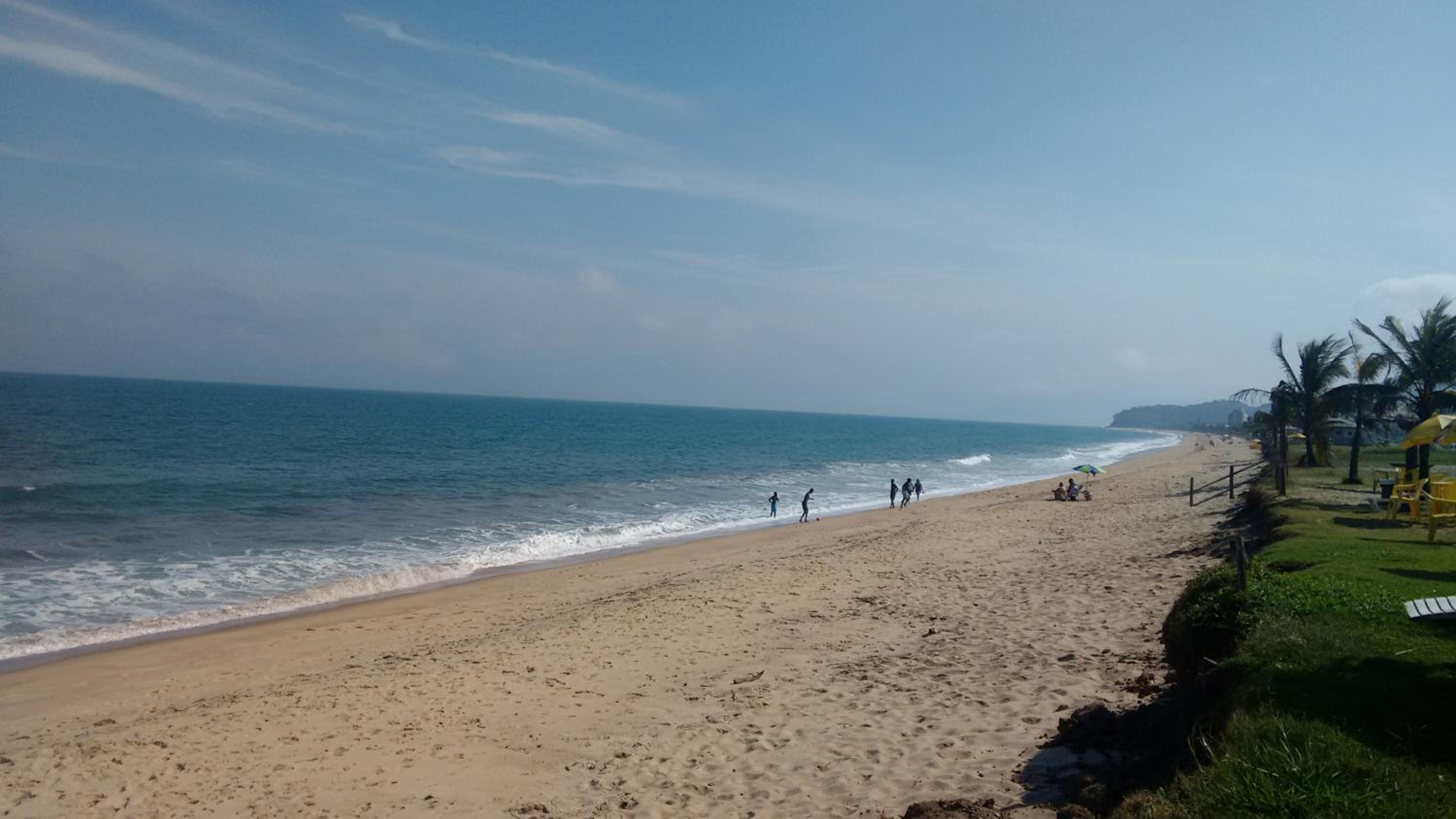 Casa com Piscina Exclusiva - Condomínio em frente ao Mar - Portaria 24h