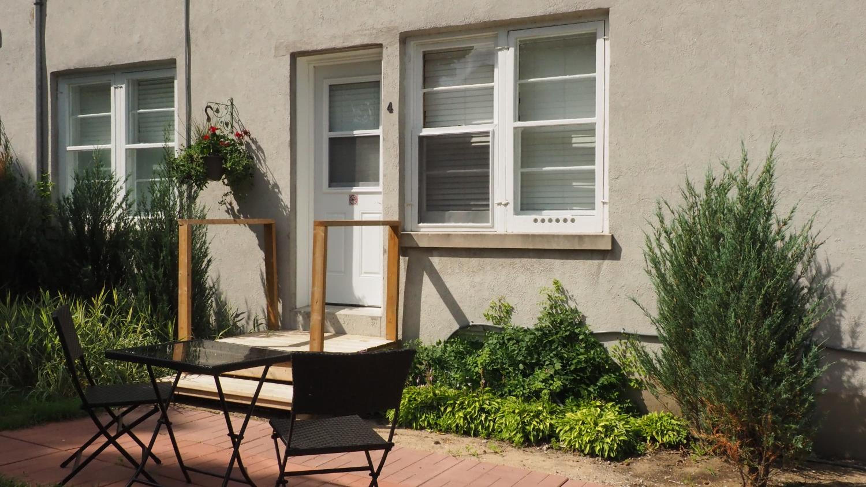 Parkside House