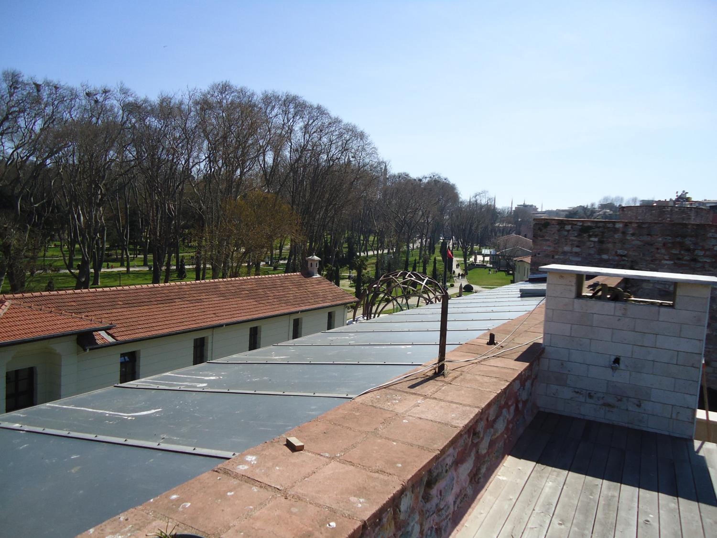 Romantic Mansion - Image 24