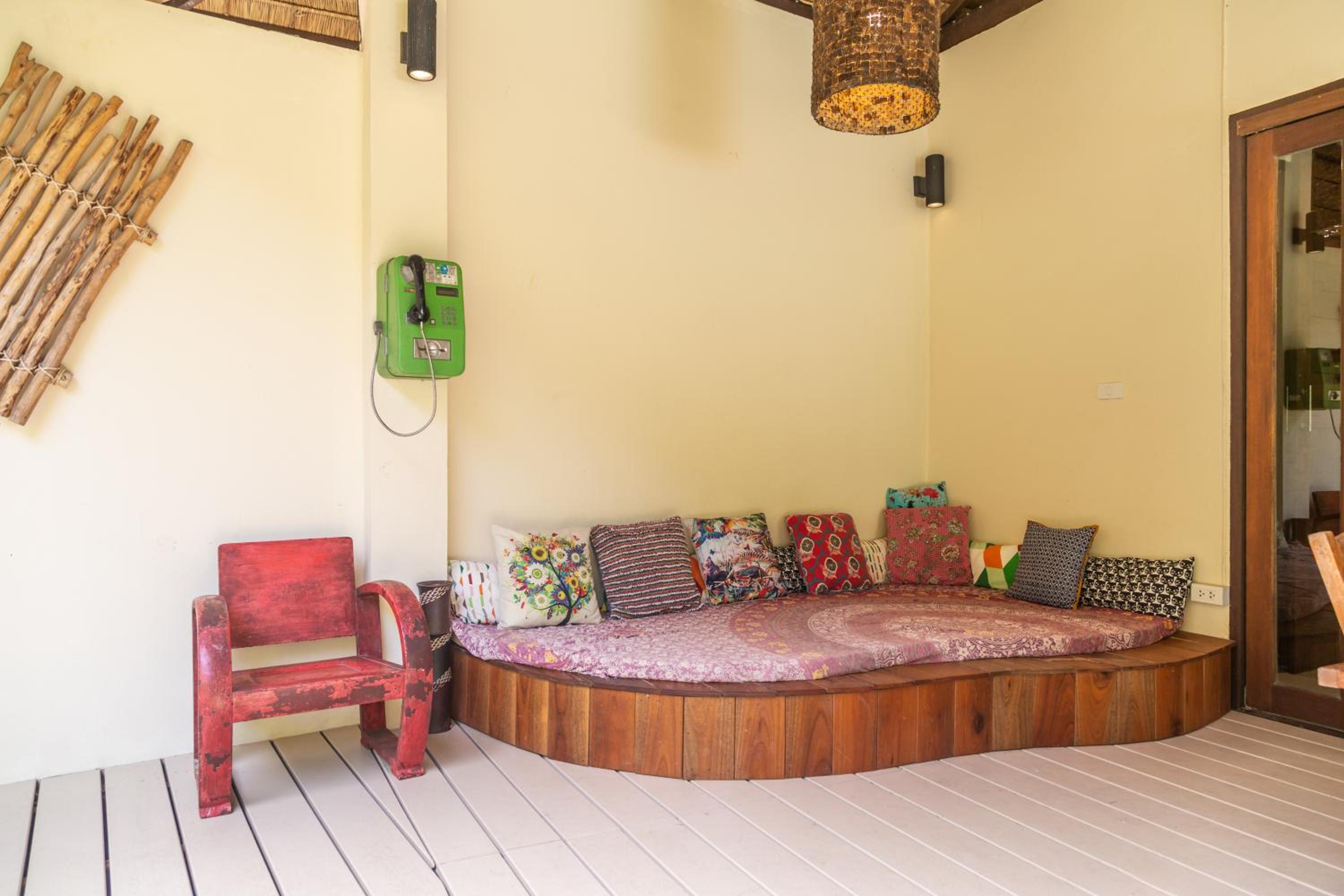 lounge