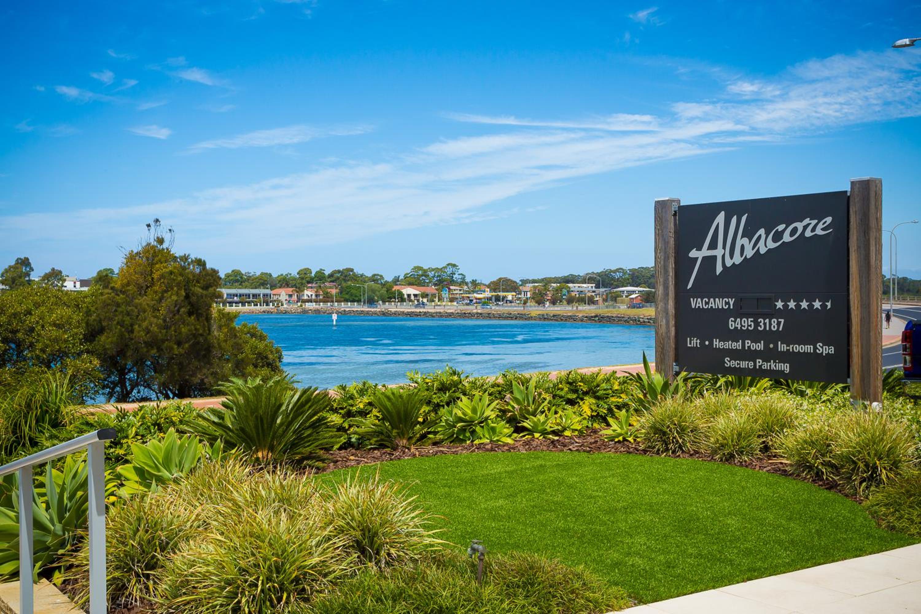 Albacore Apartments