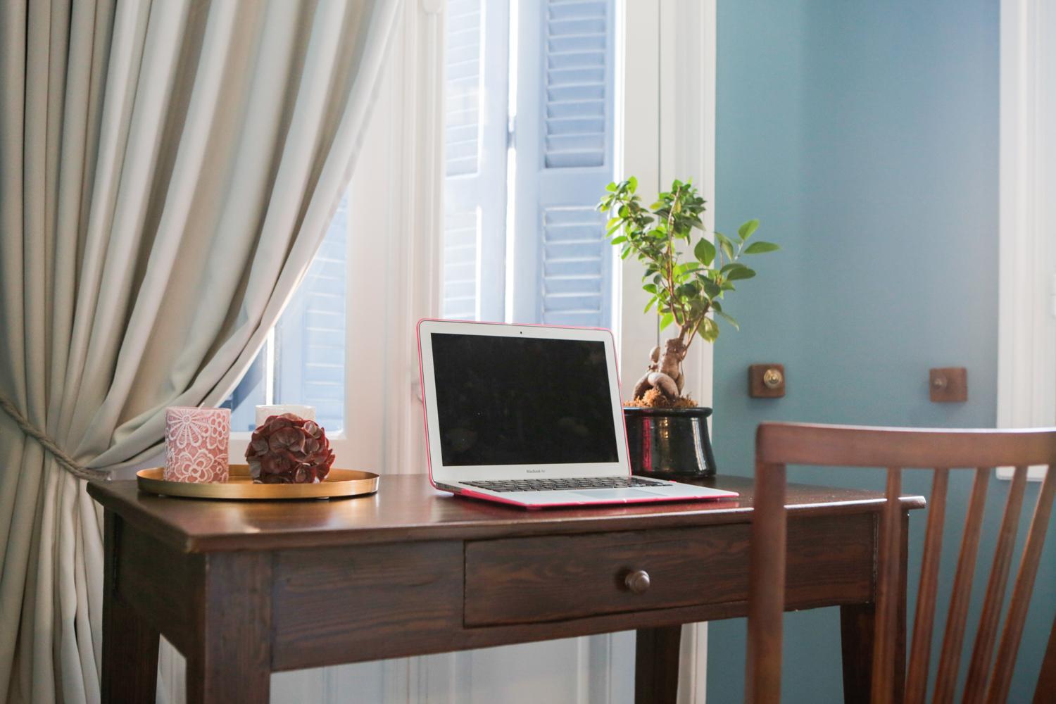 # Alegra Apartment , 10mtrs from VENIZELOU Metro Station