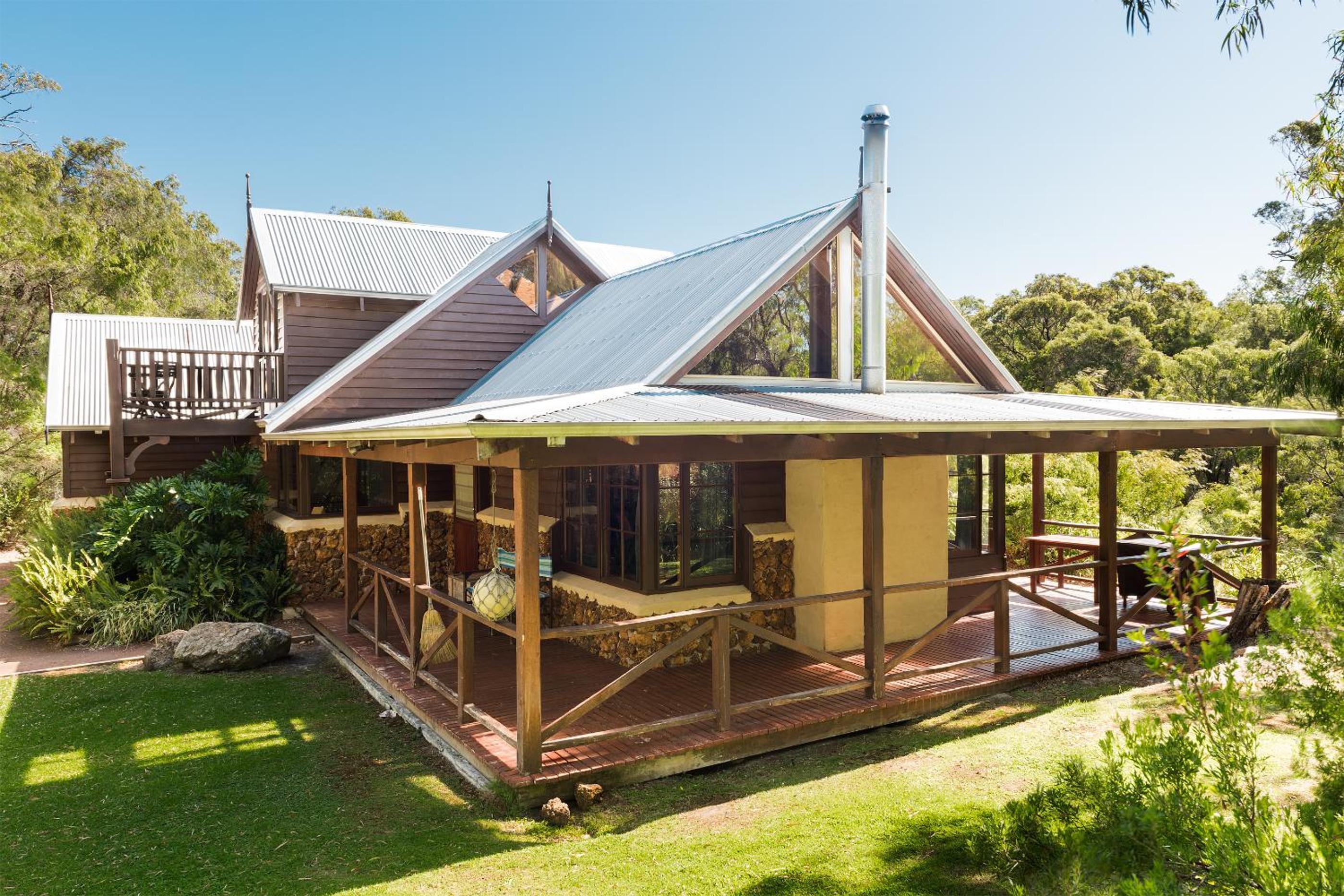 William Bay Cottages
