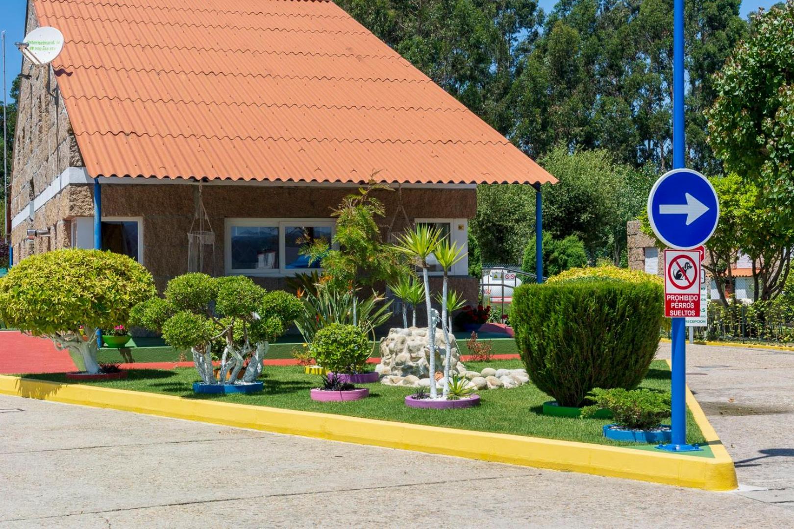 Camping Santa Tecla