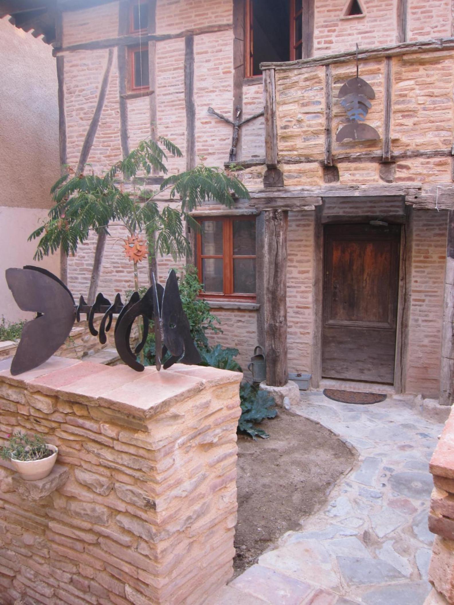 Photo 47