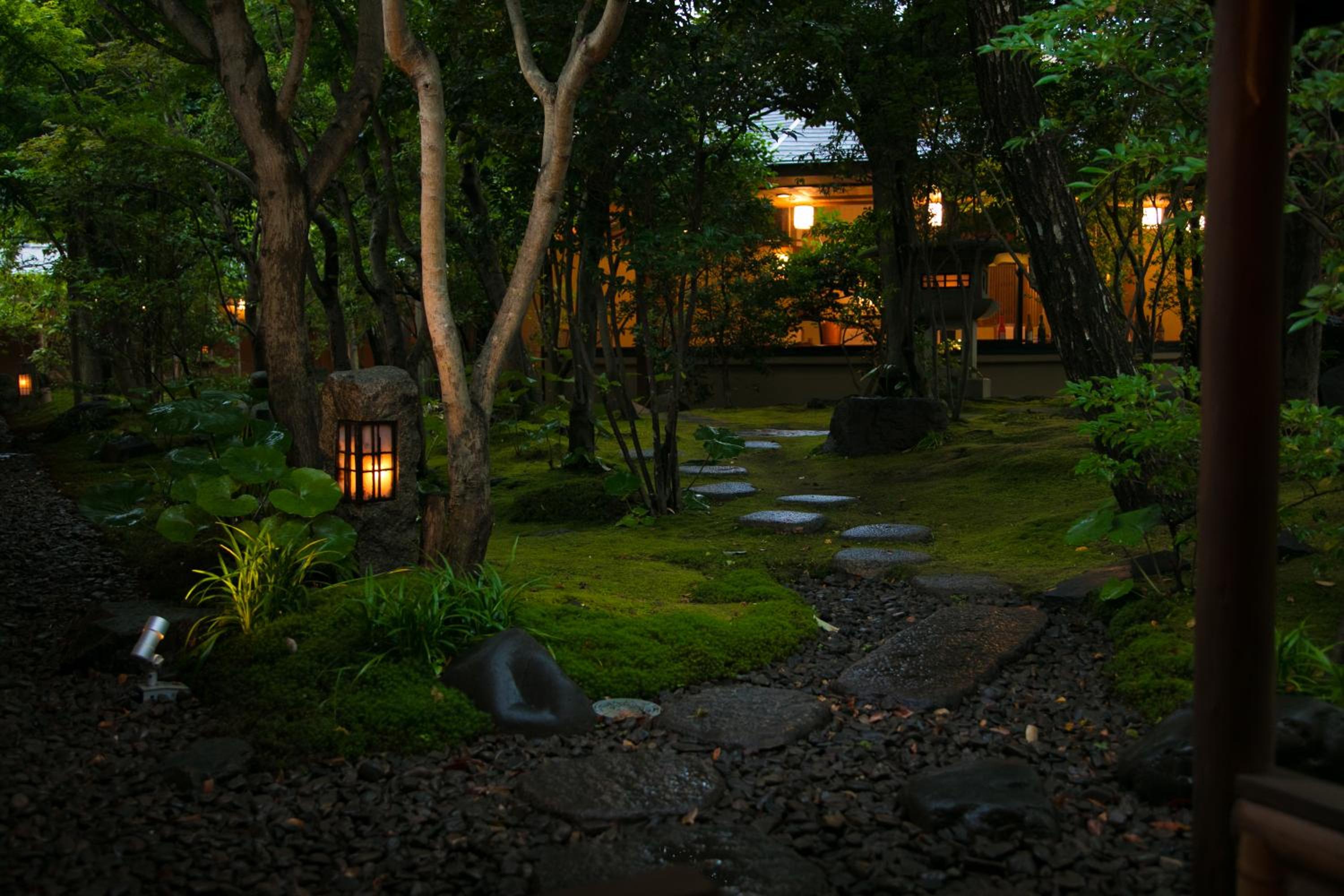 Yakakutei