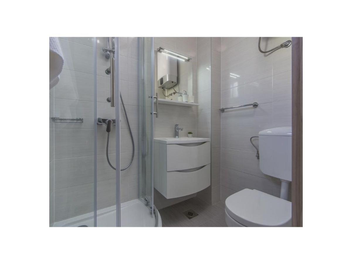 Villa Romi M - Property Image 1