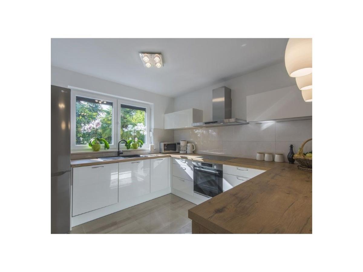 Villa Romi M - Property Image 15