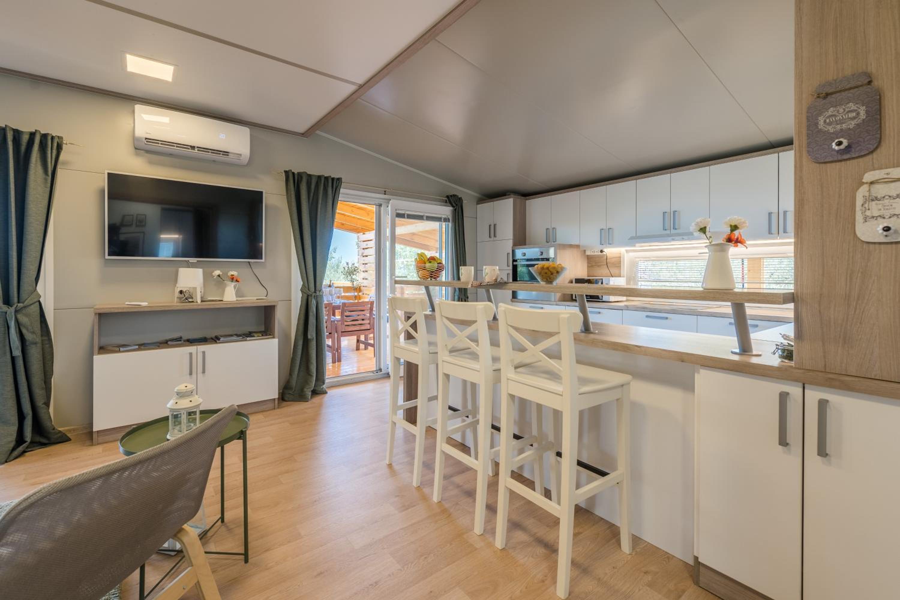 Photo 34