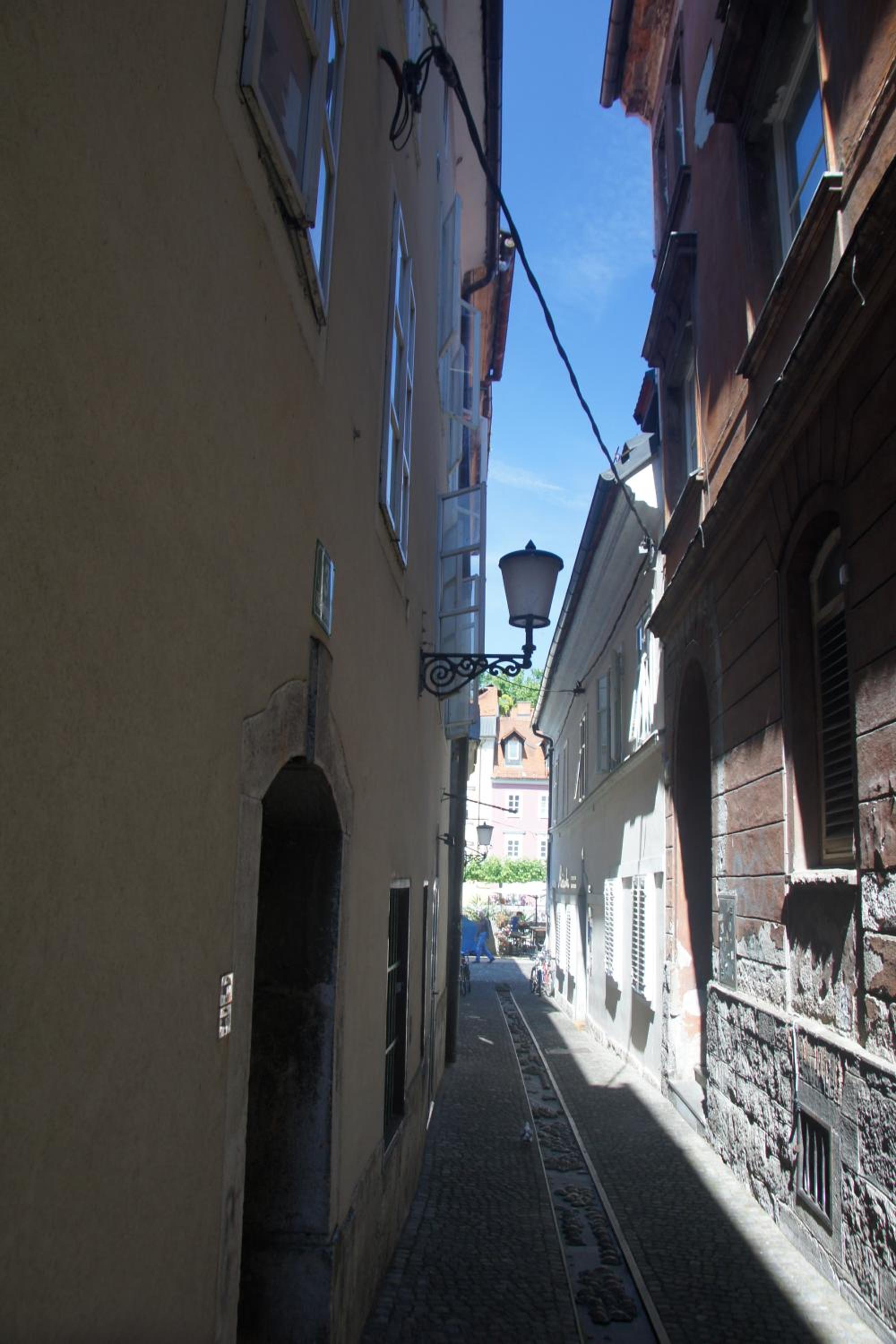 Photo 40