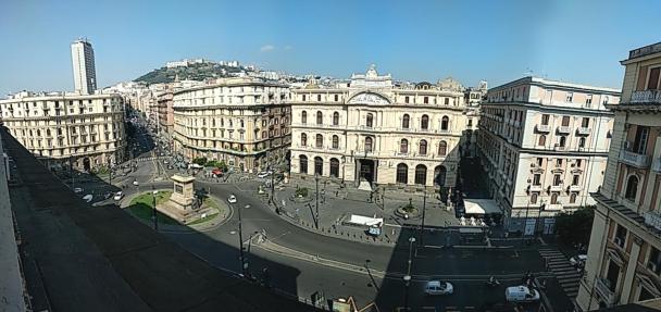 Suite Napoletana en Naples — building