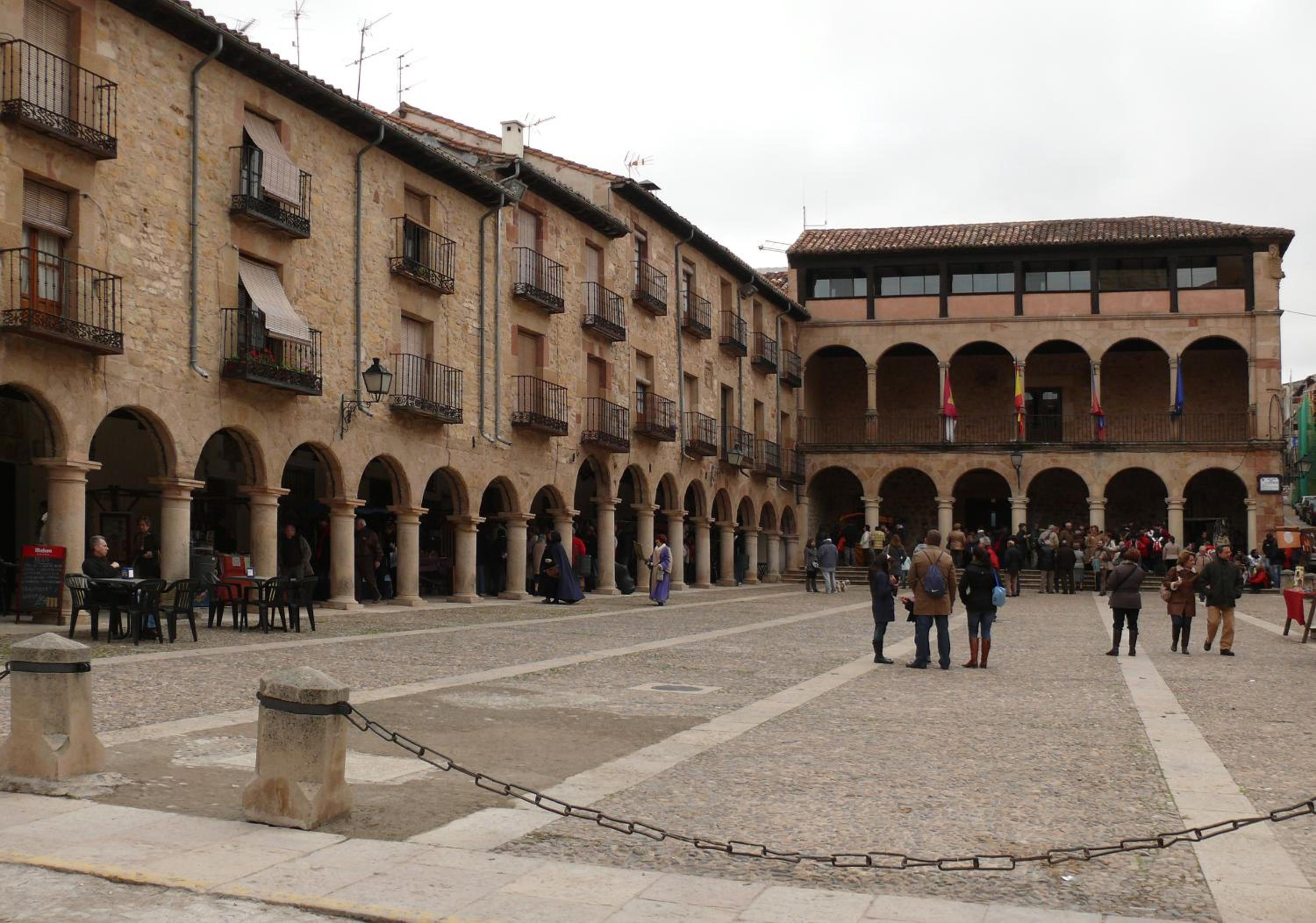 Photo 10