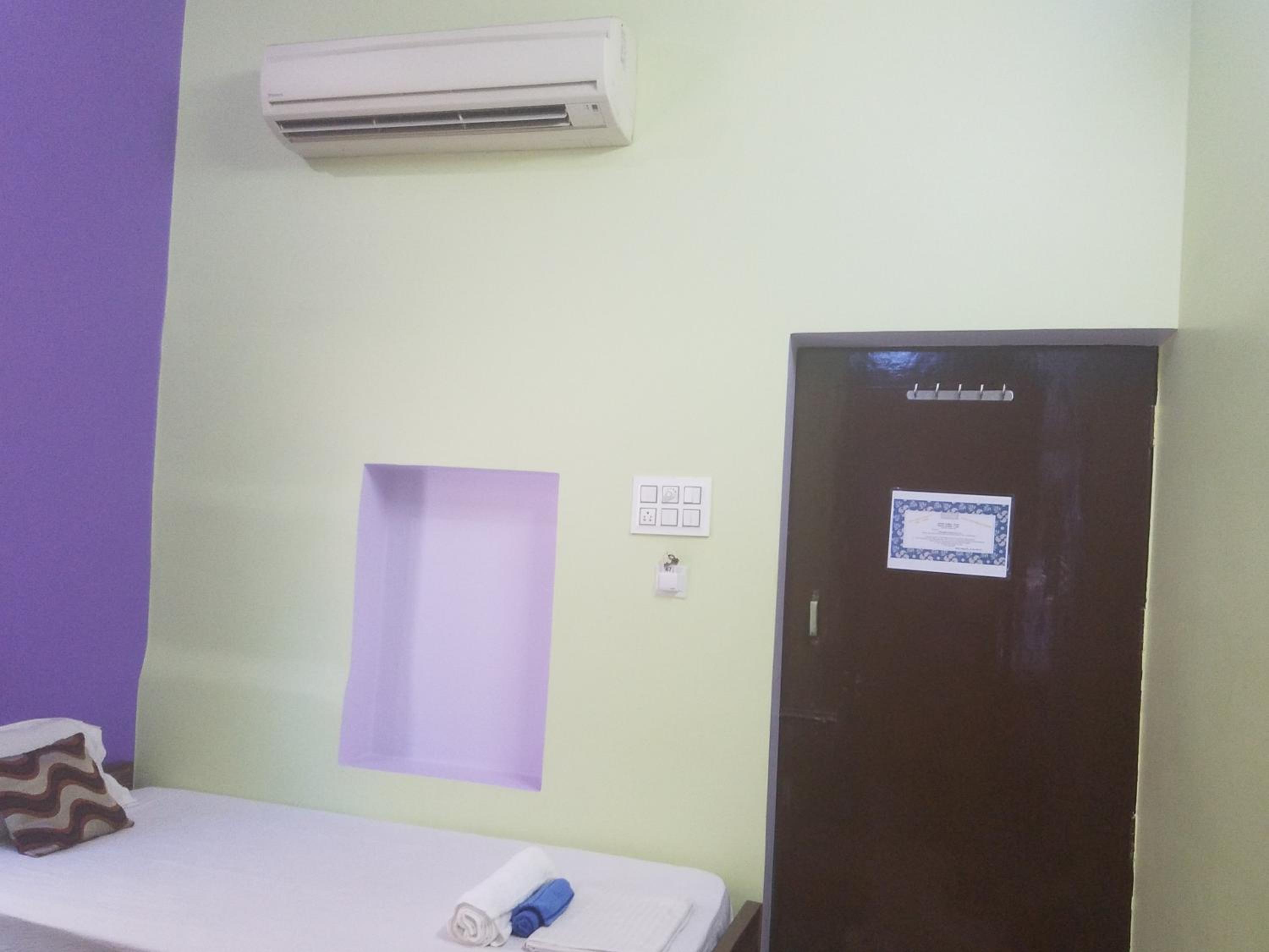Baba Guest House