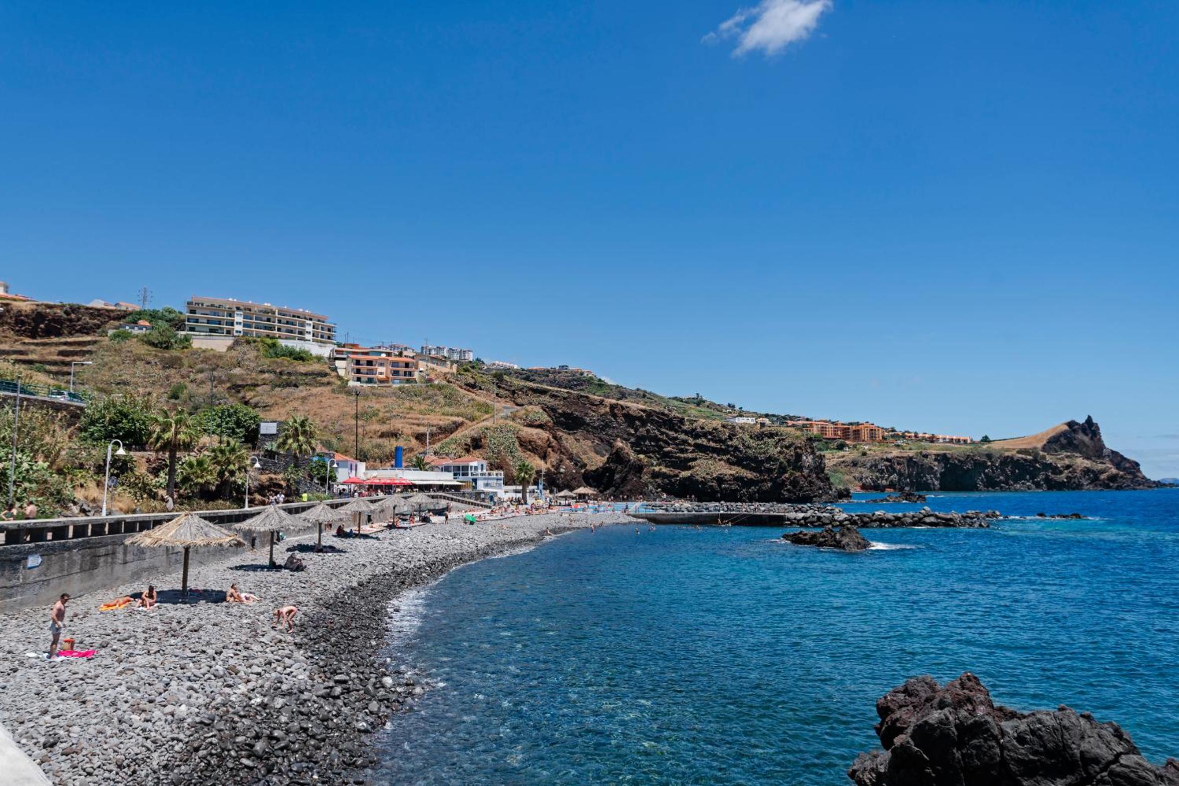 Reis Magos II by An Island Apart