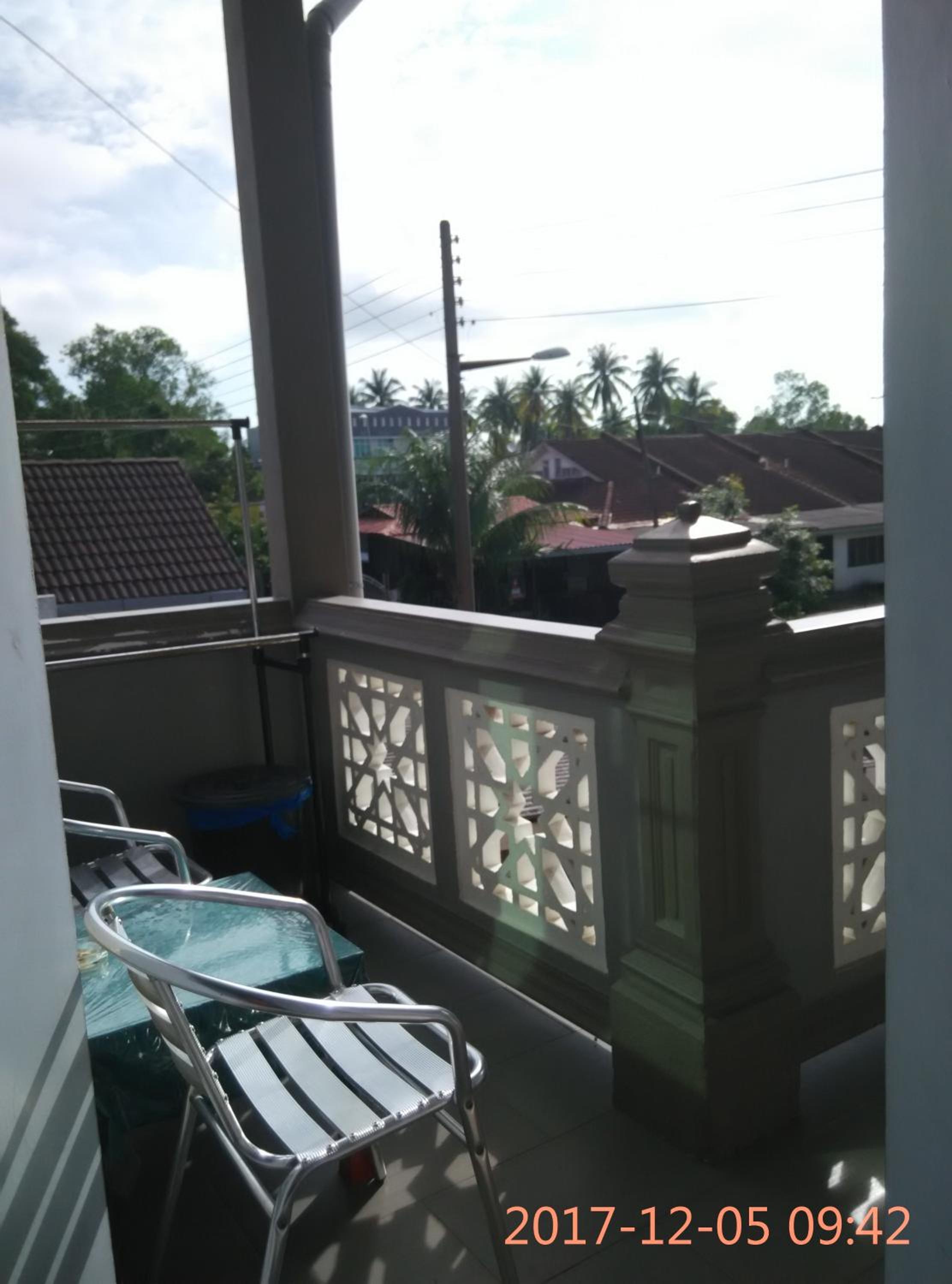 Penginapan MyCJ - Roomstay photo 3