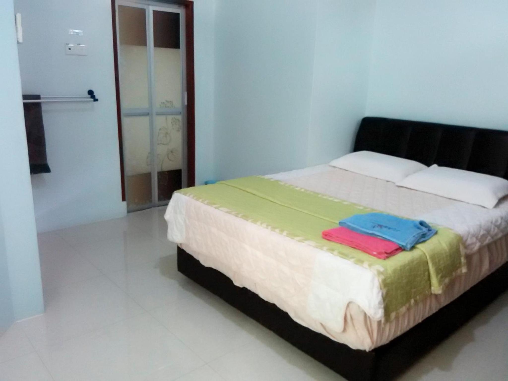 Penginapan MyCJ - Roomstay photo 5