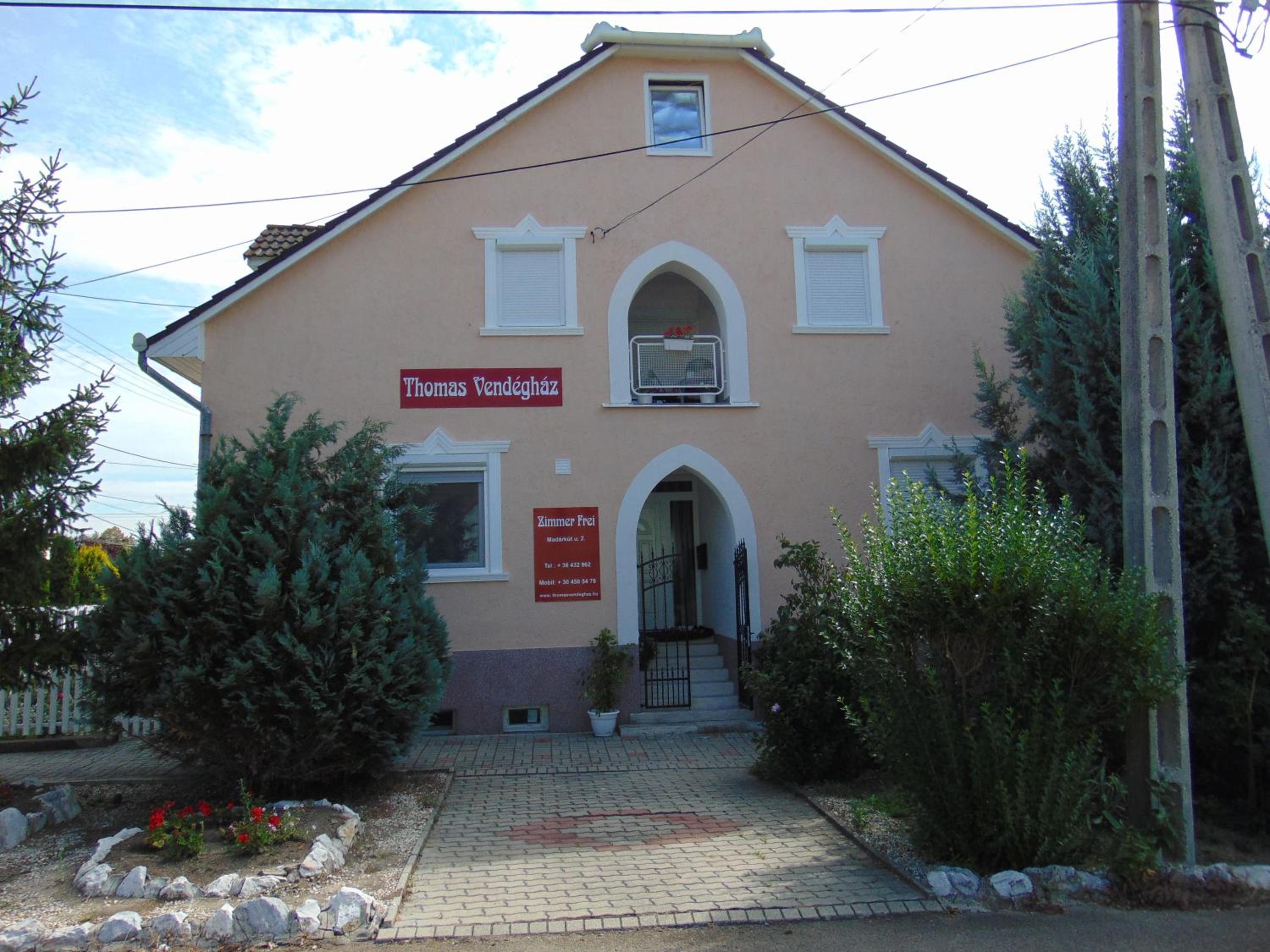Thomas Apartman Eger