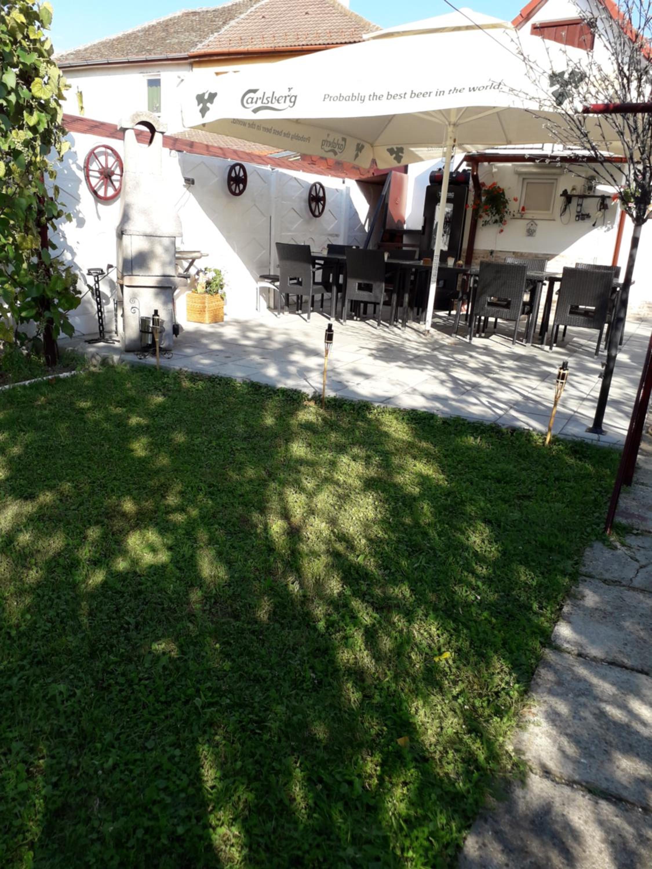 Photo 38