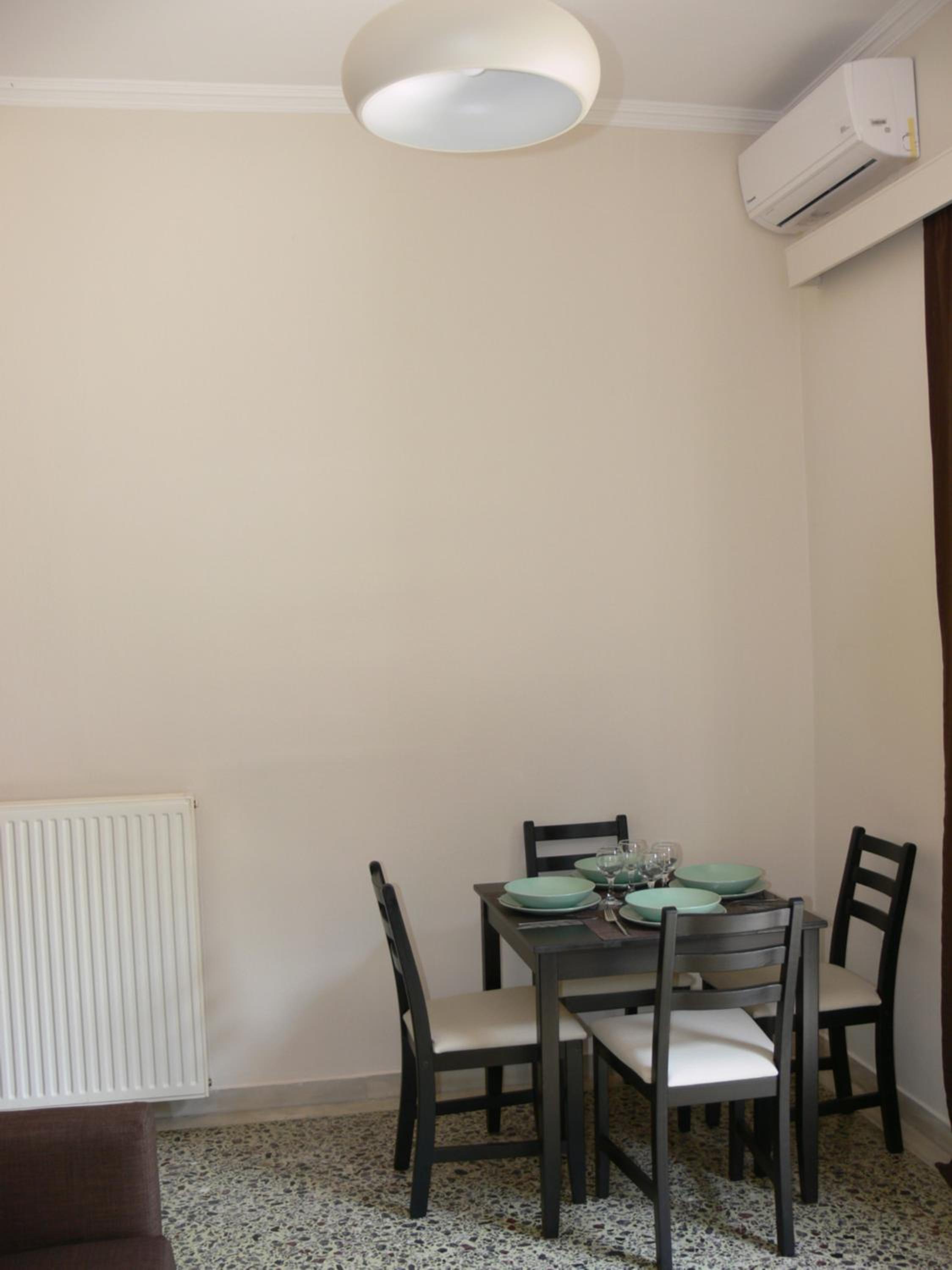 Eleni Apartments