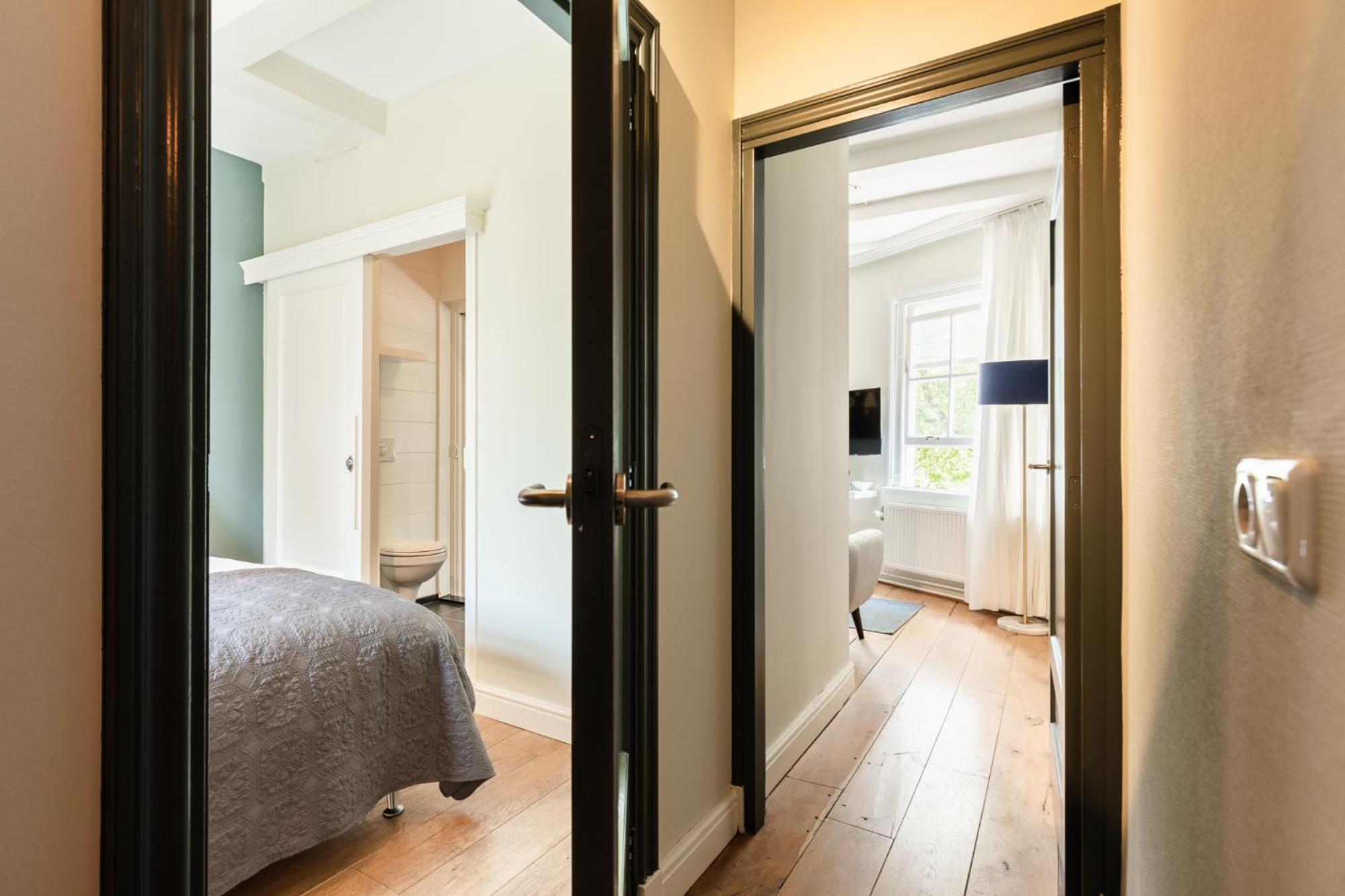 Canal Wow Suites Amsterdam