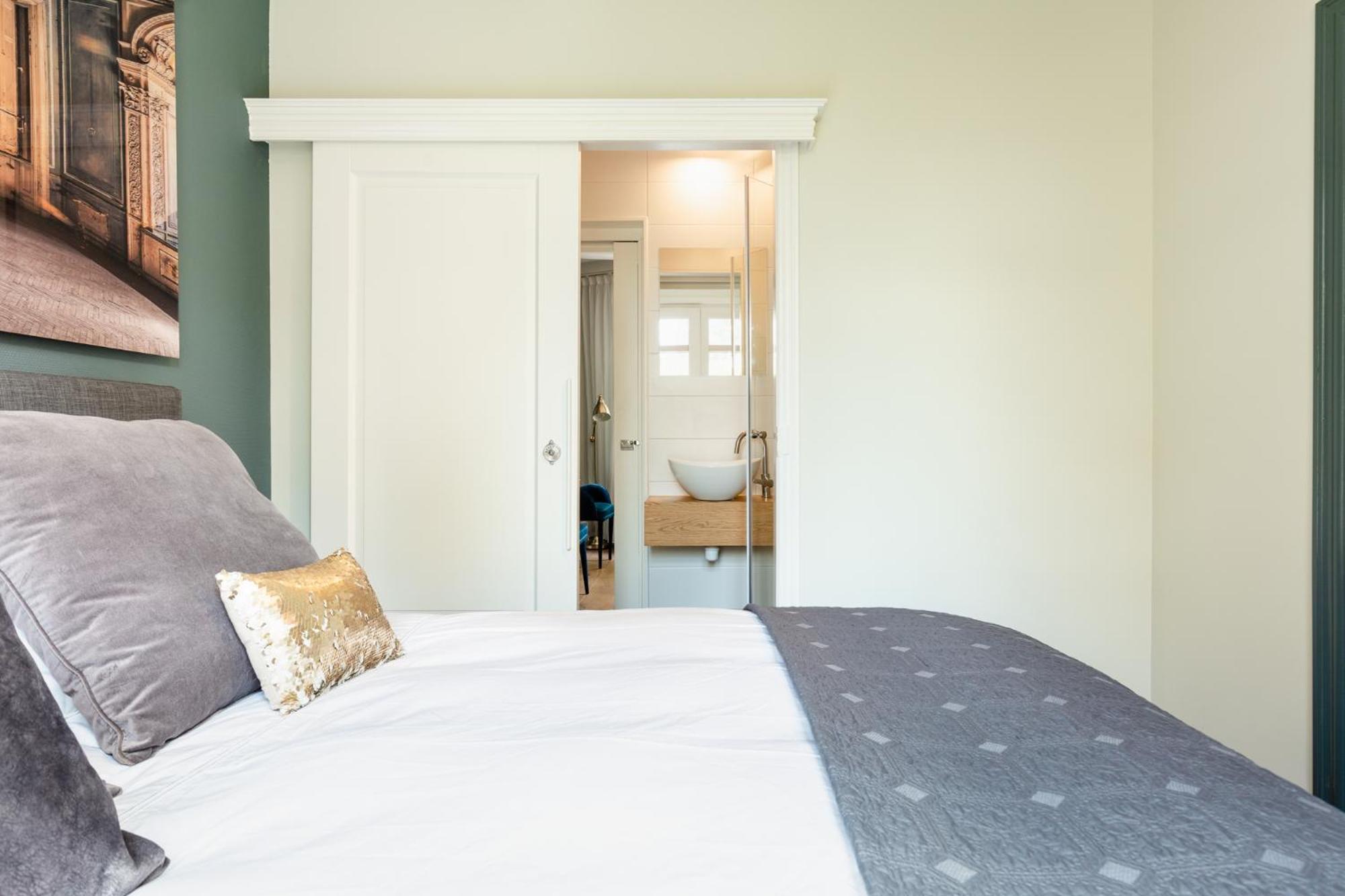 Canal Wow Suites Amsterdam