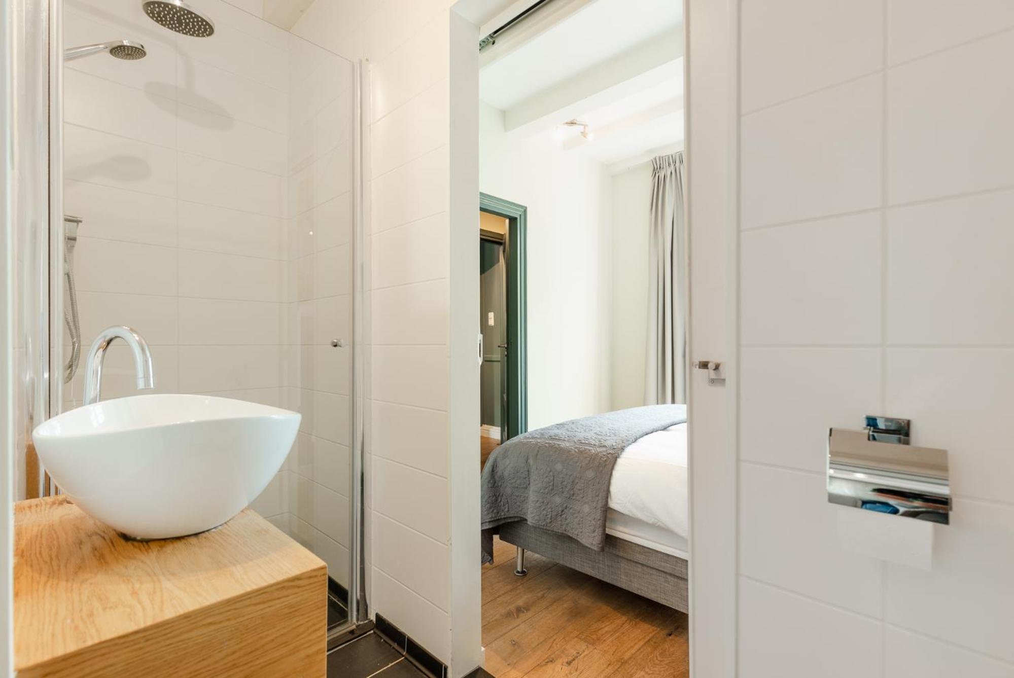 Canal Wow Suites Amsterdam