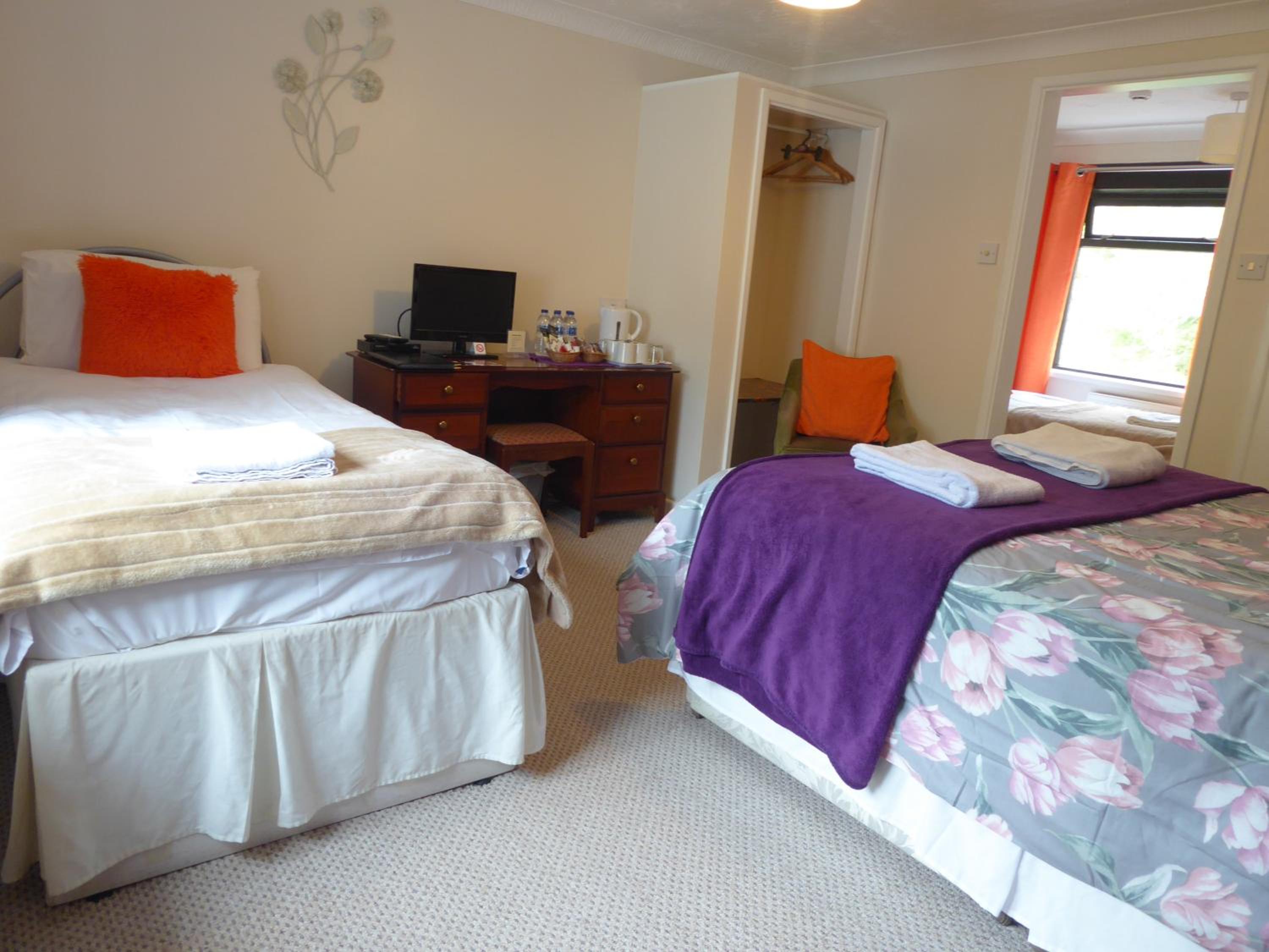 Photo 12