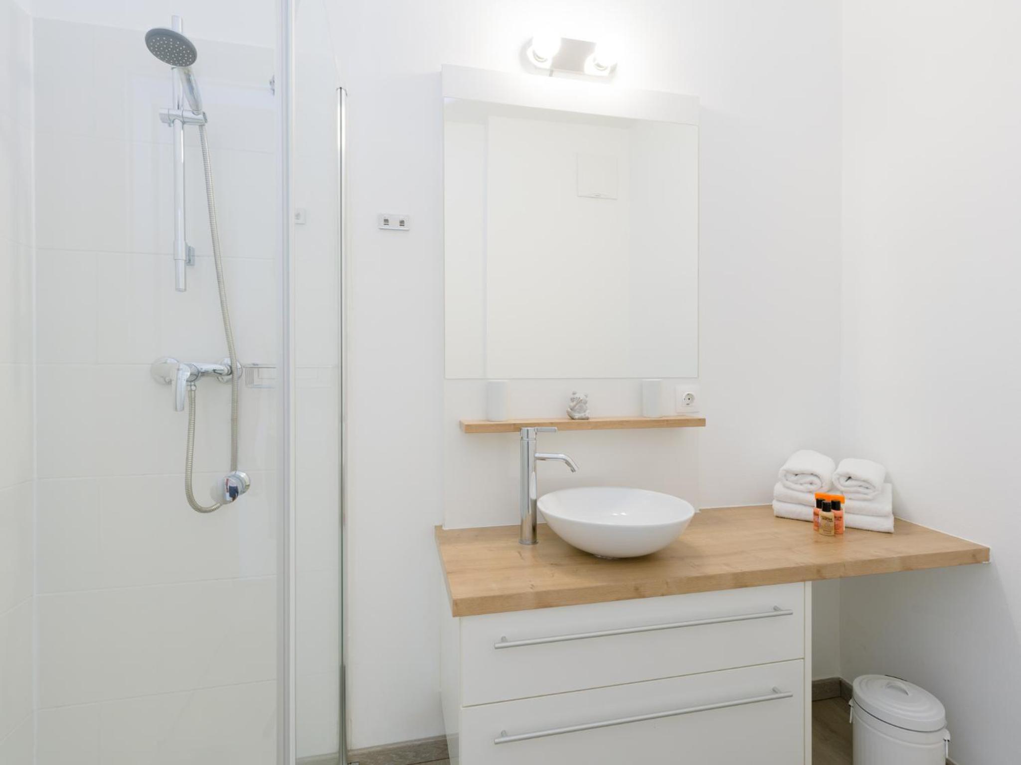 Christian Apartments Oper - contactless check in