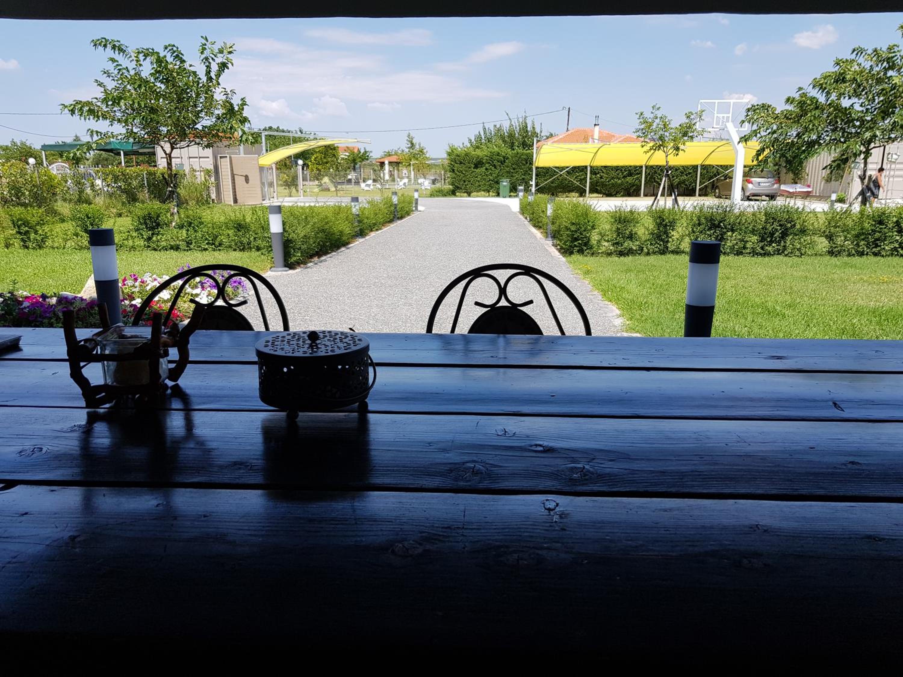 Photo 16