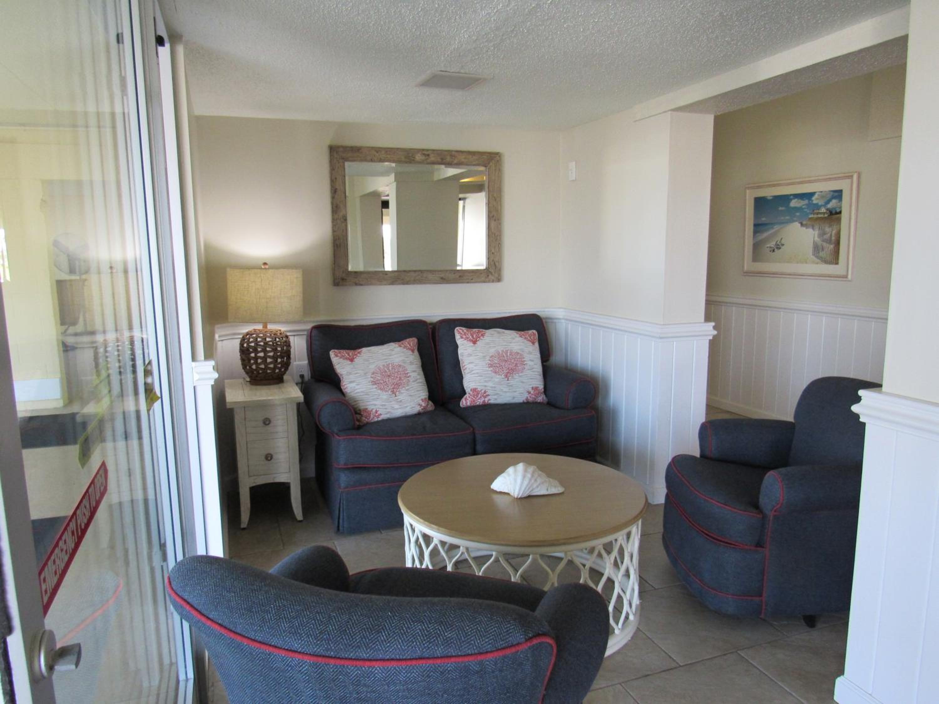 Surf Side Hotel