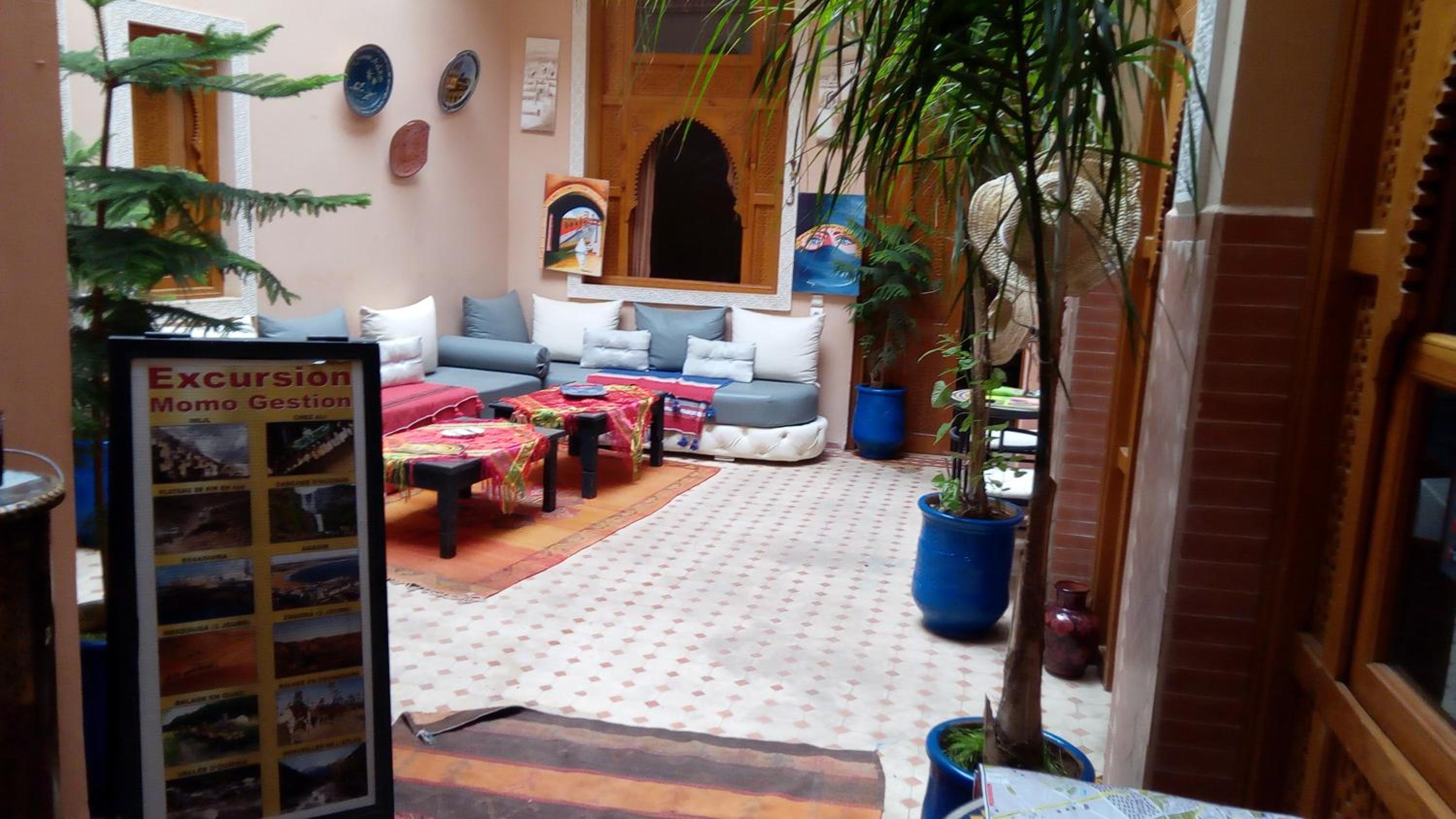 lounge