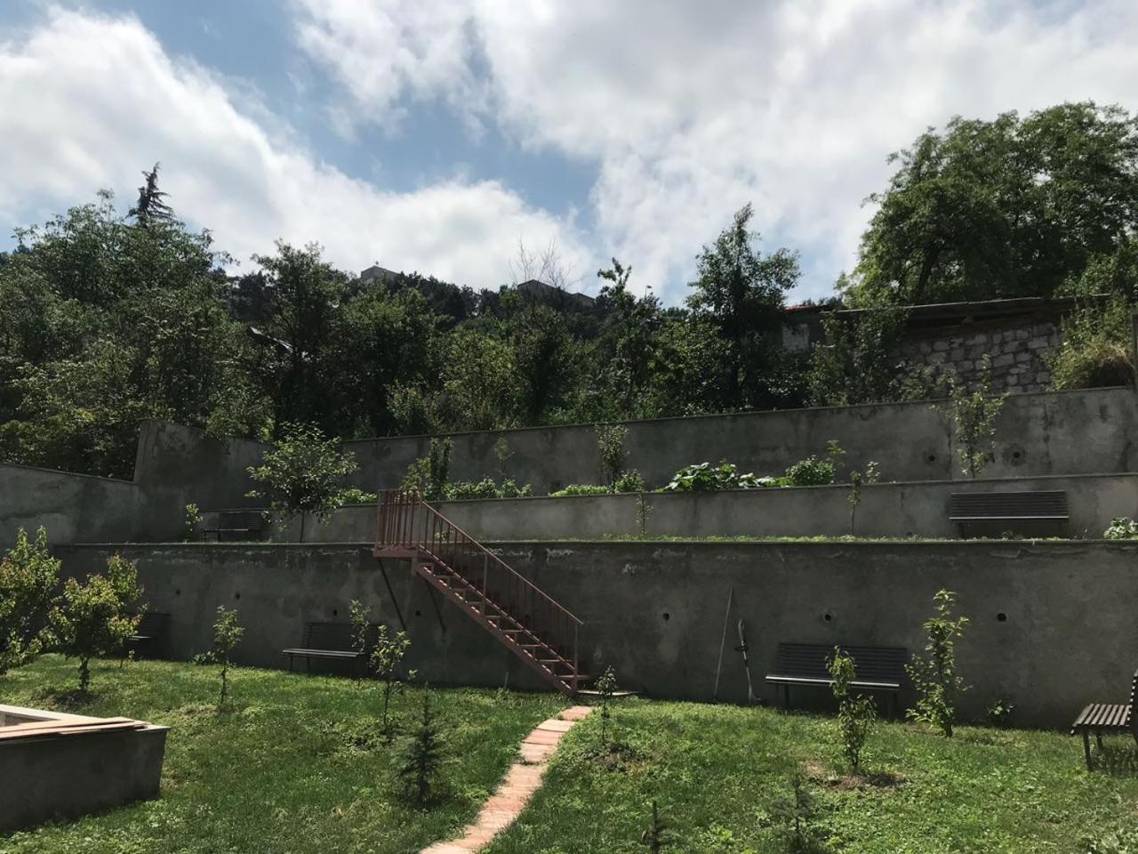 GuestHouse M22
