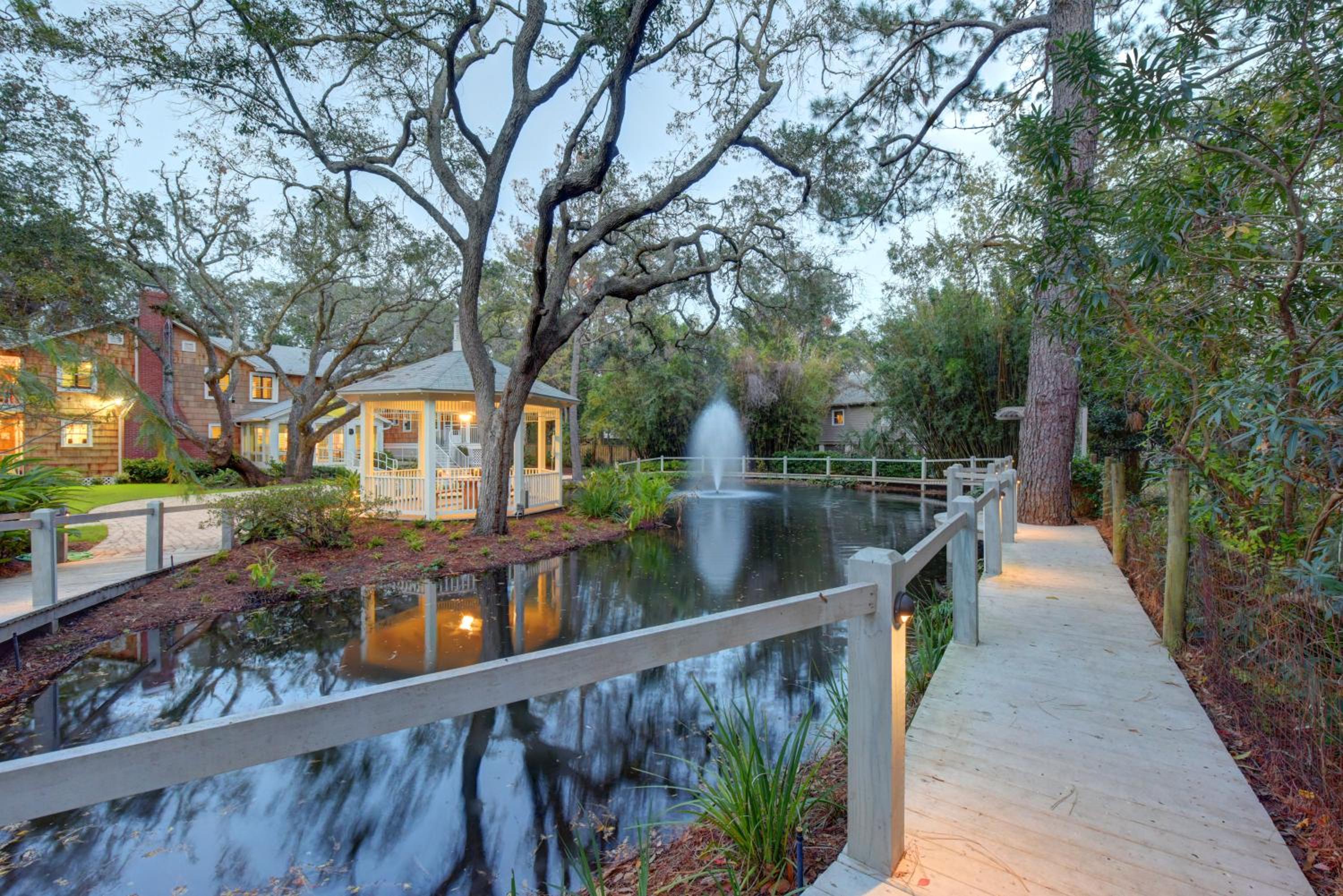 St Simons Island Vacations - The Grey Owl Inn - Property Image 5