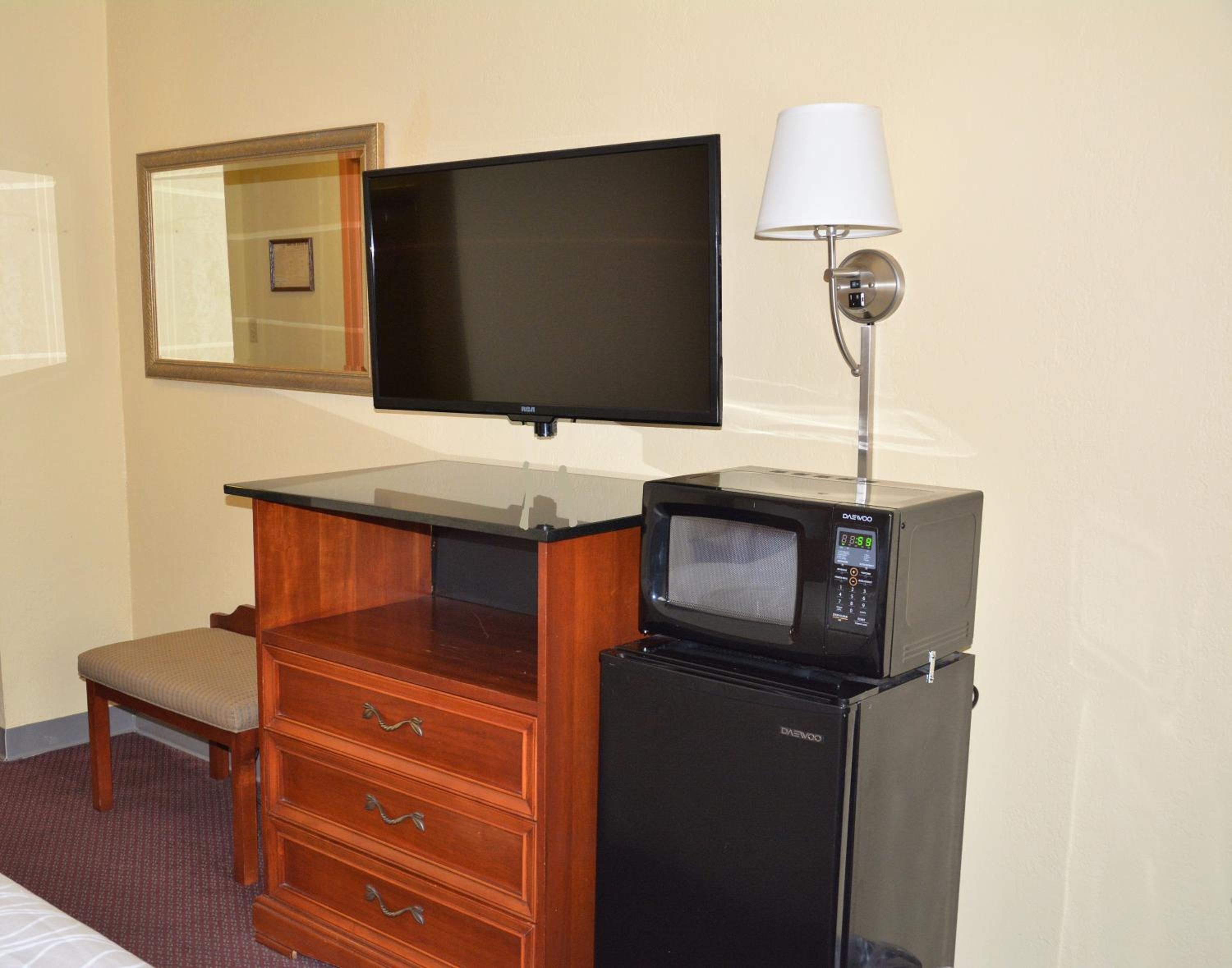 Columbus Grand Hotel & Banquet Center, Photo 26